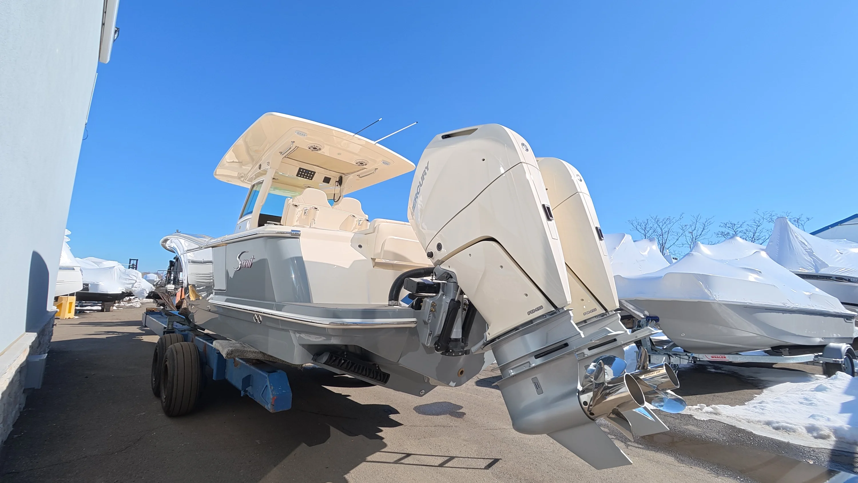 2026 Scout 305 LXF Image Thumbnail #3