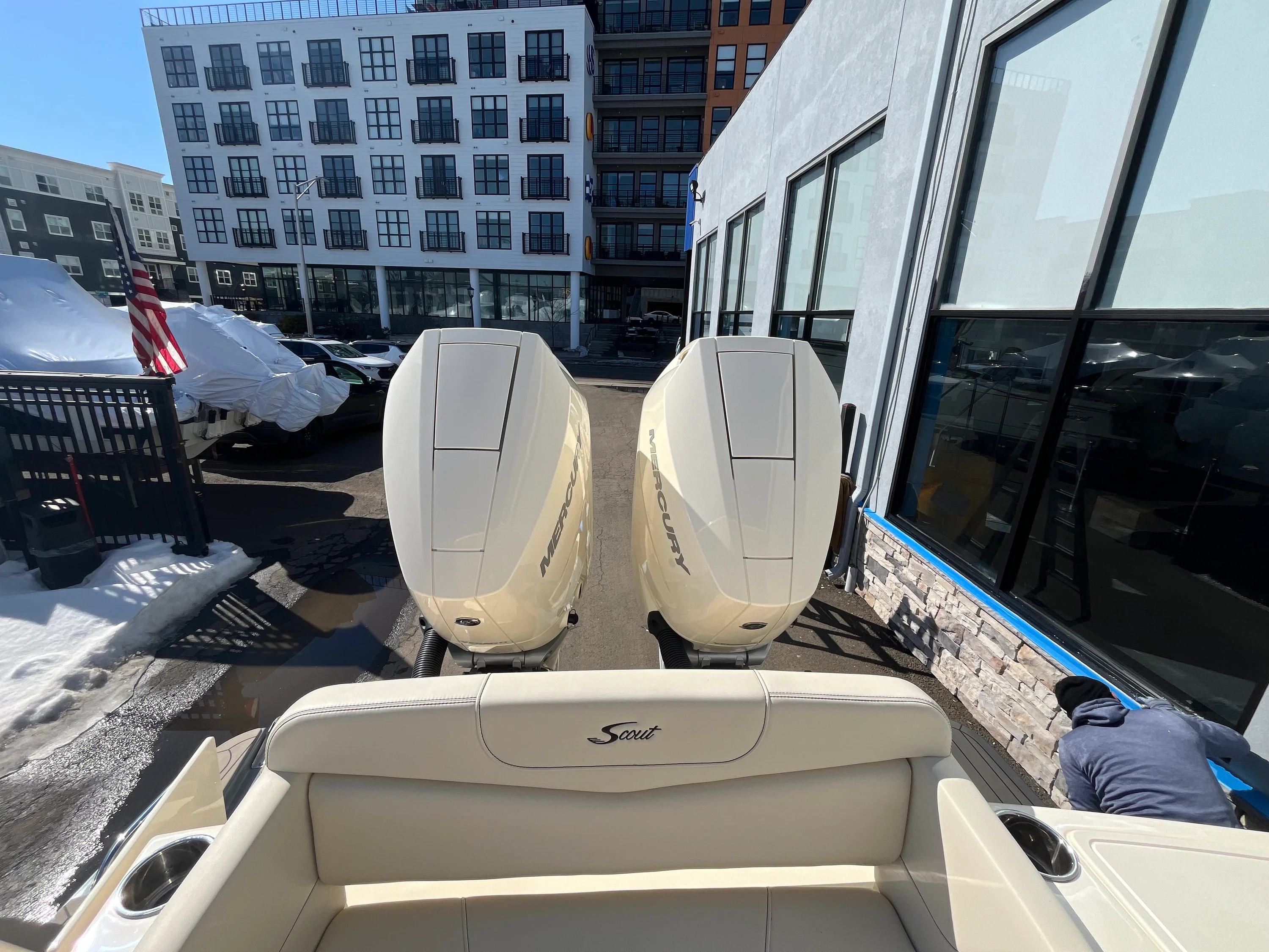 2026 Scout 305 LXF Image Thumbnail #9