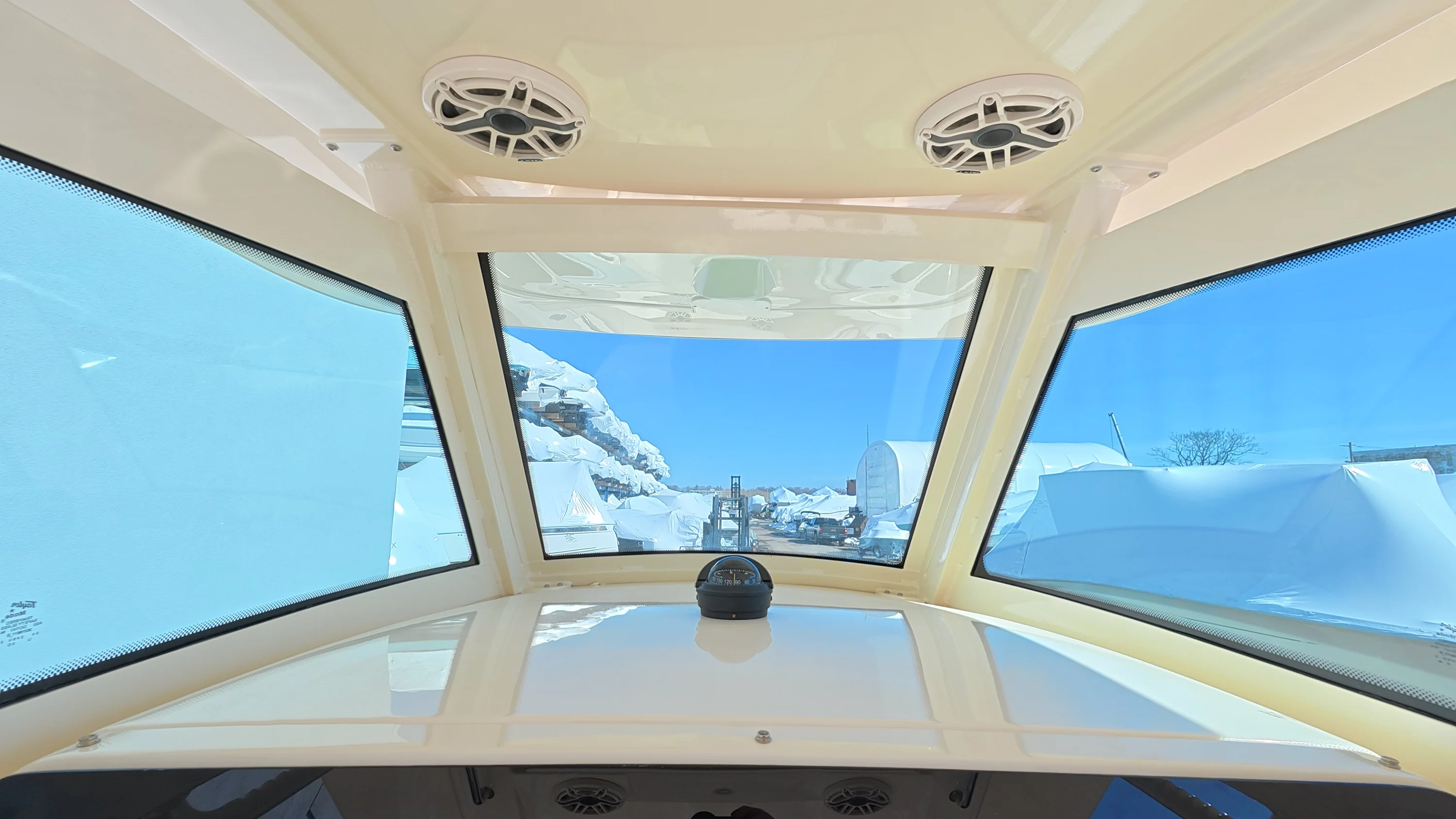 2026 Scout 305 LXF Image Thumbnail #24