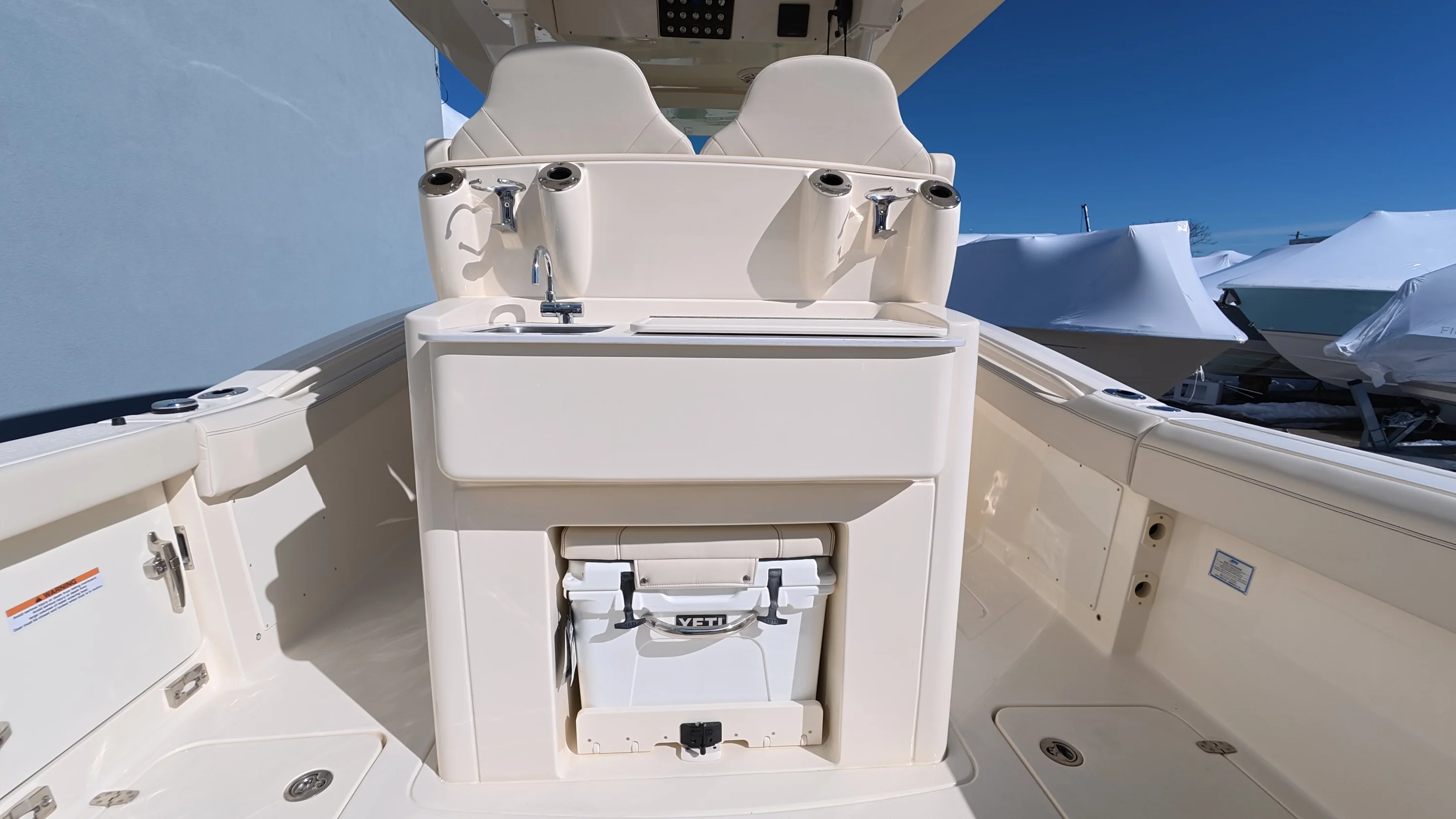 2026 Scout 305 LXF Image Thumbnail #15