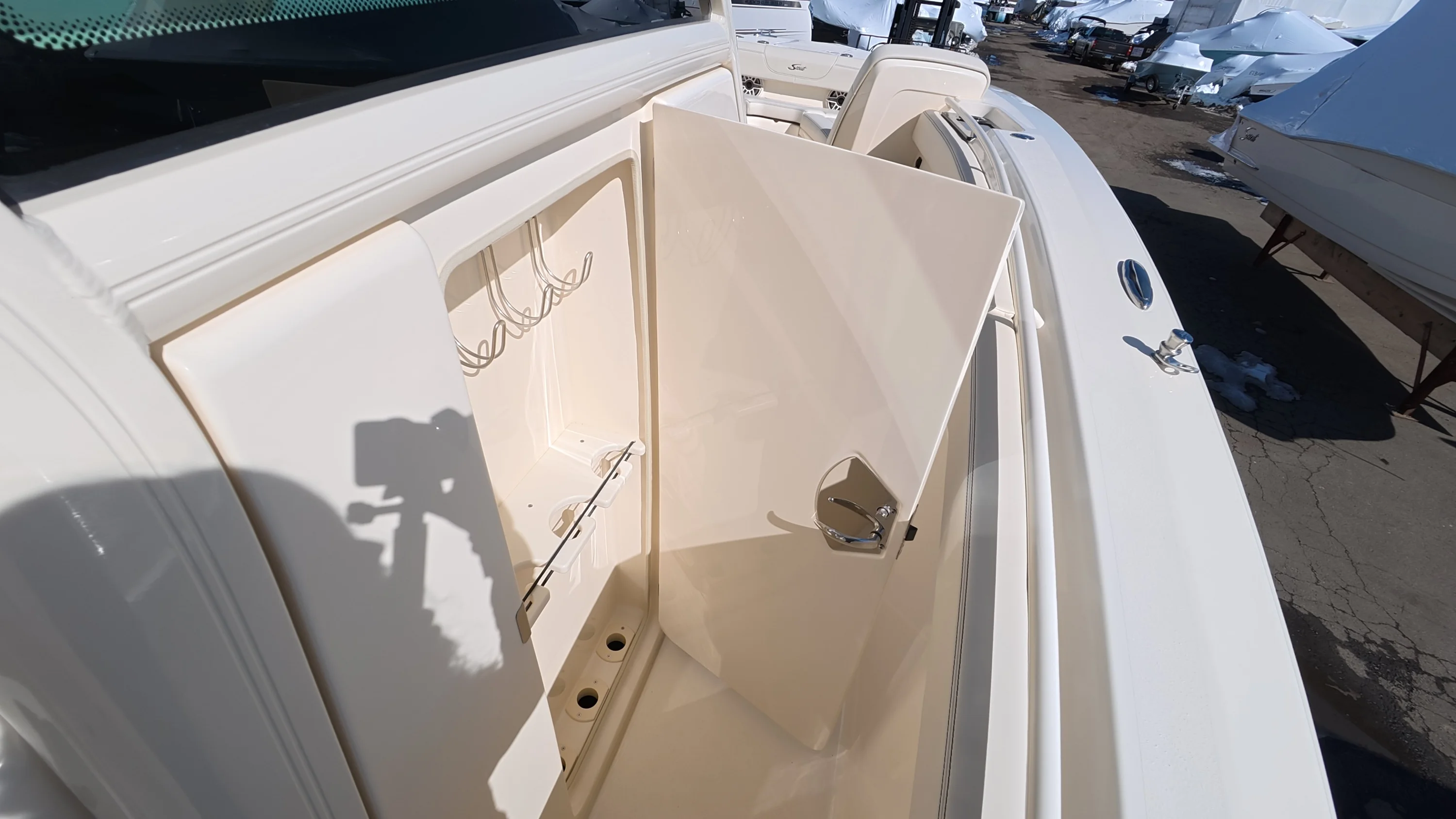 2026 Scout 305 LXF Image Thumbnail #39