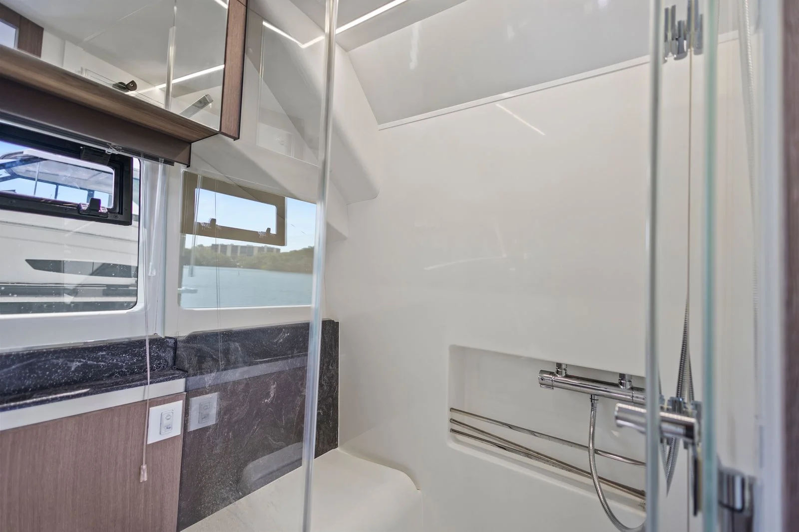 2023 Galeon 375 GTO Image Thumbnail #39