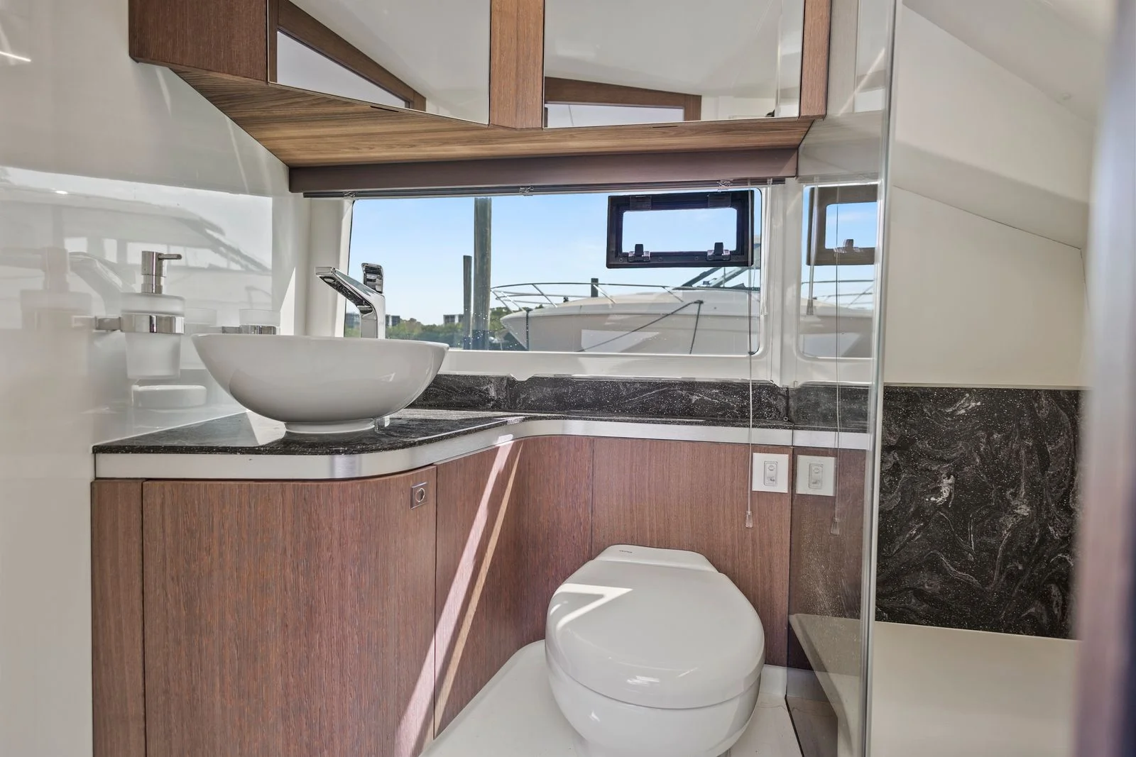 2023 Galeon 375 GTO Image Thumbnail #38