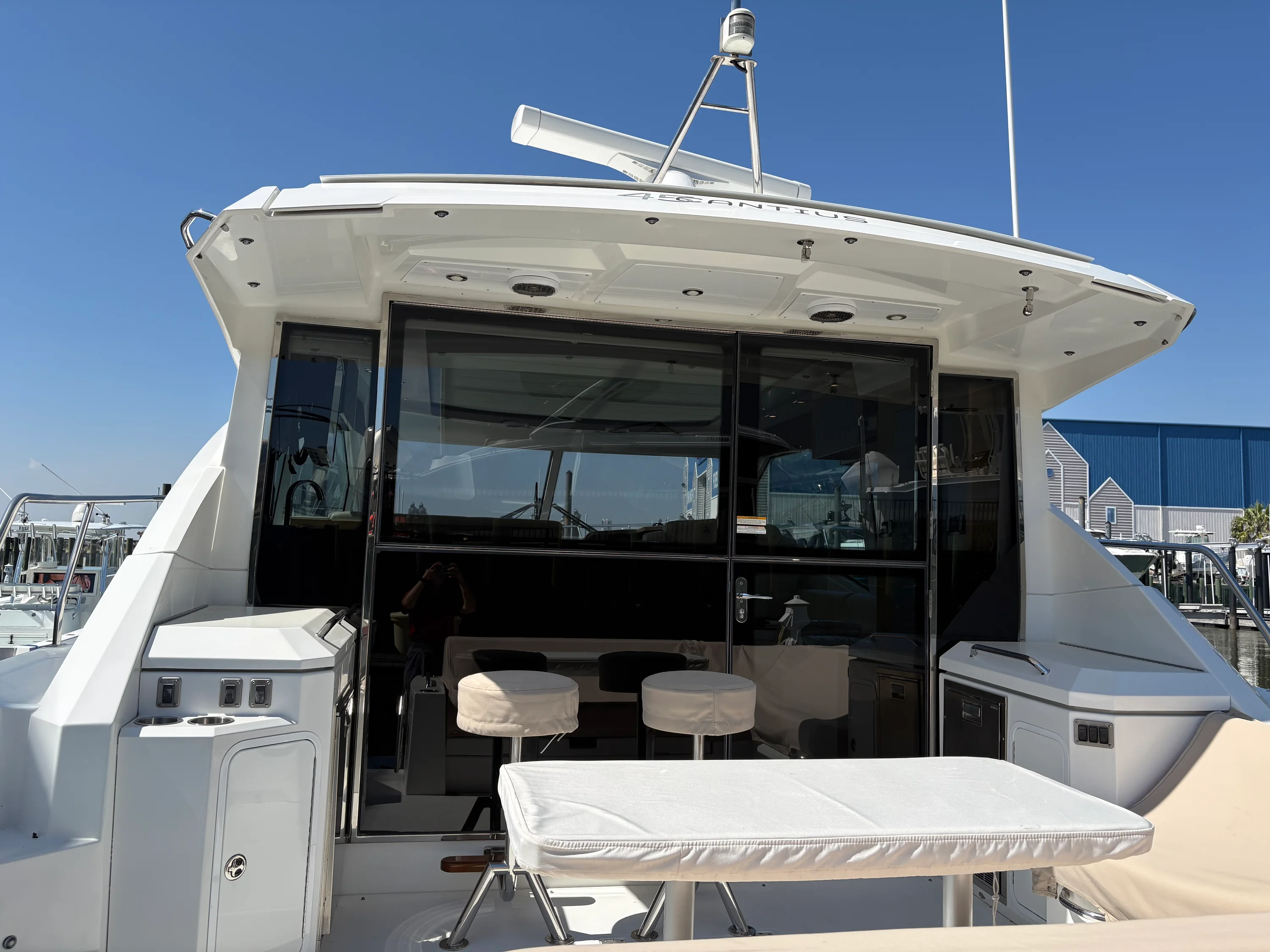 2015 Cruisers Yachts 450 CANTIUS Image Thumbnail #27