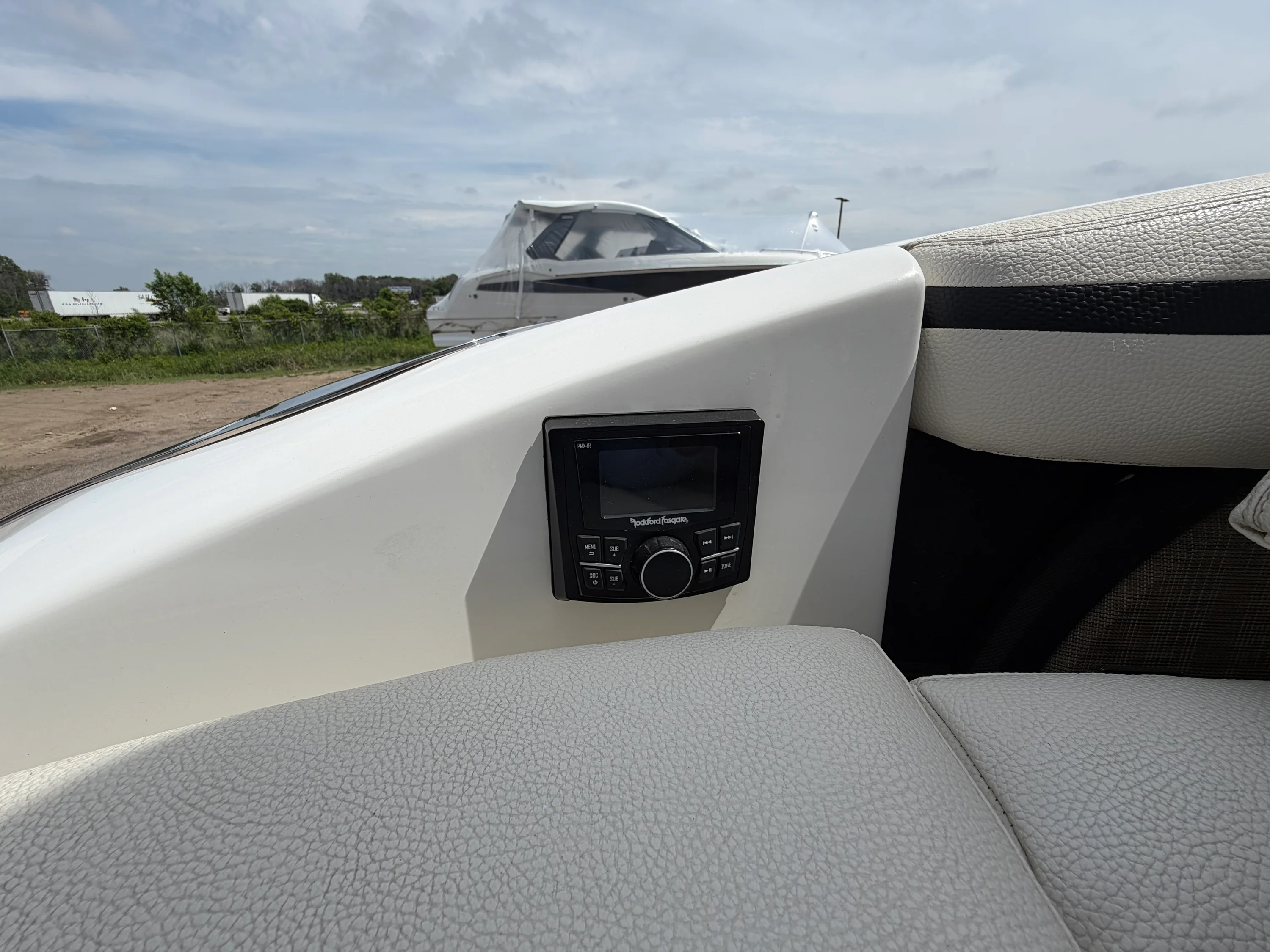 2019 Cobalt R5 SURF Image Thumbnail #9