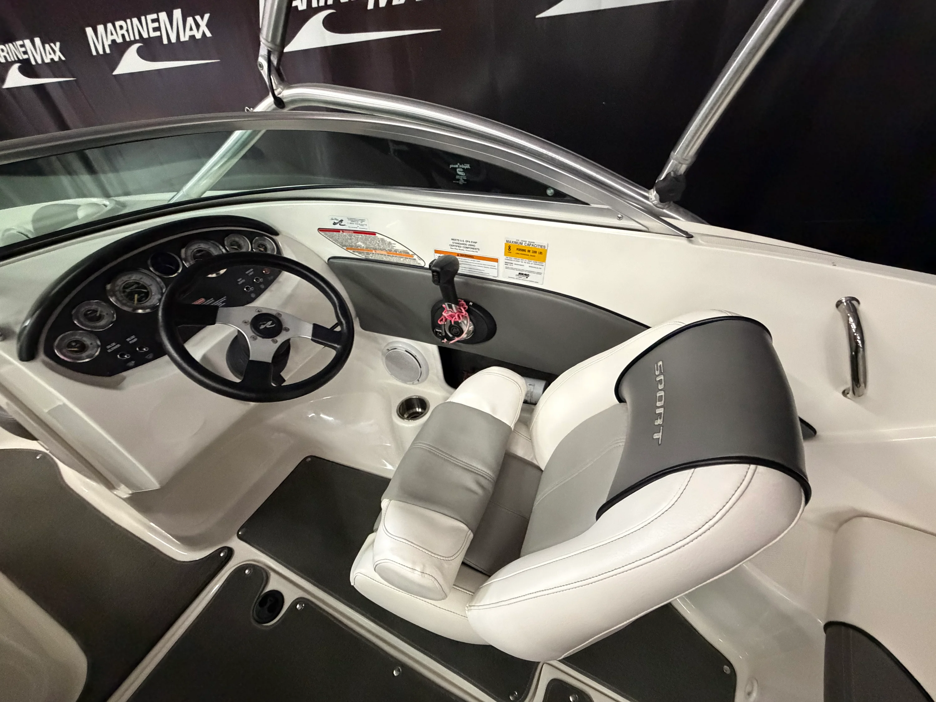 2011 Sea Ray 185 Sport Image Thumbnail #22