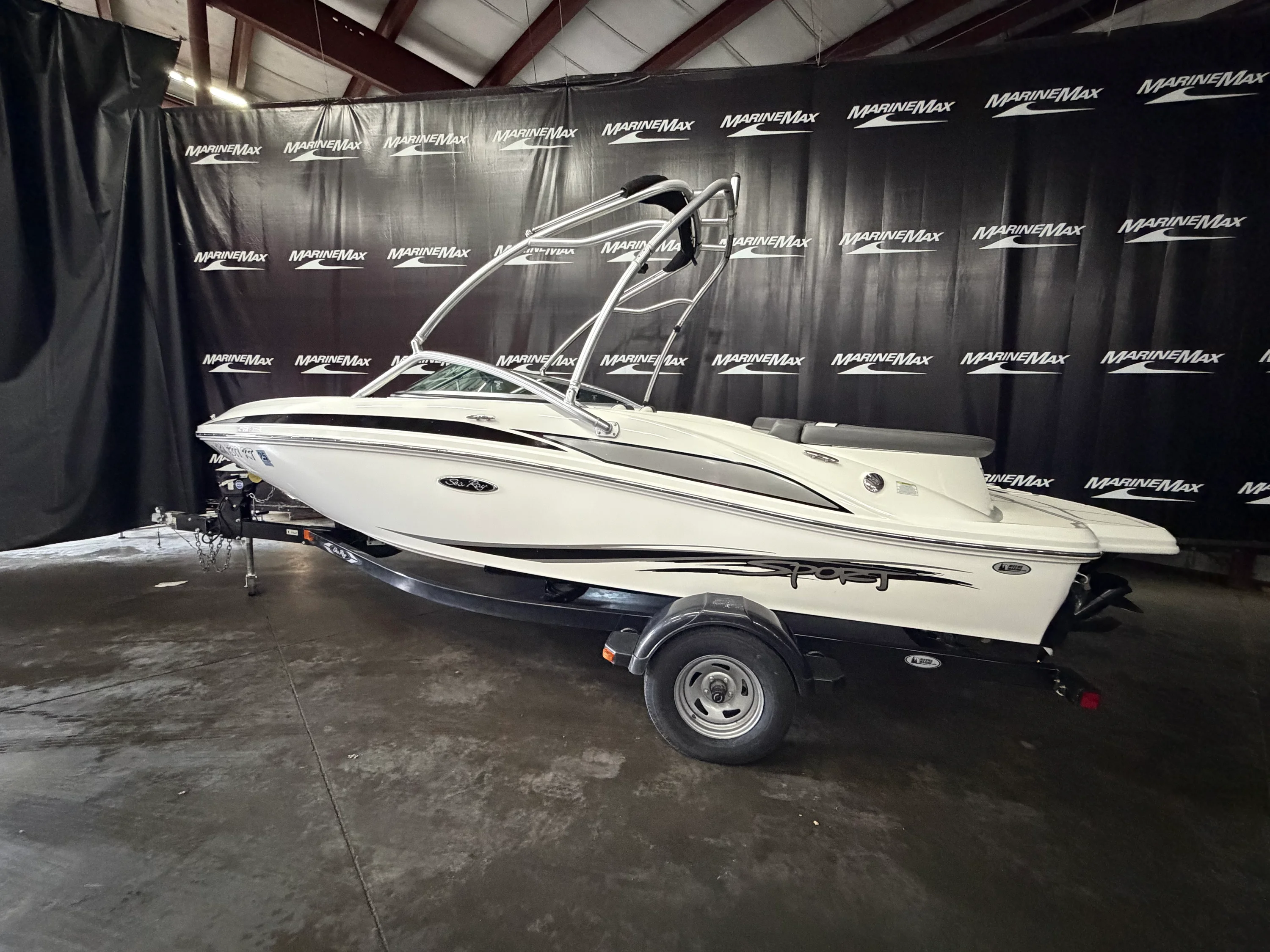 2011 Sea Ray 185 Sport Image Thumbnail #5