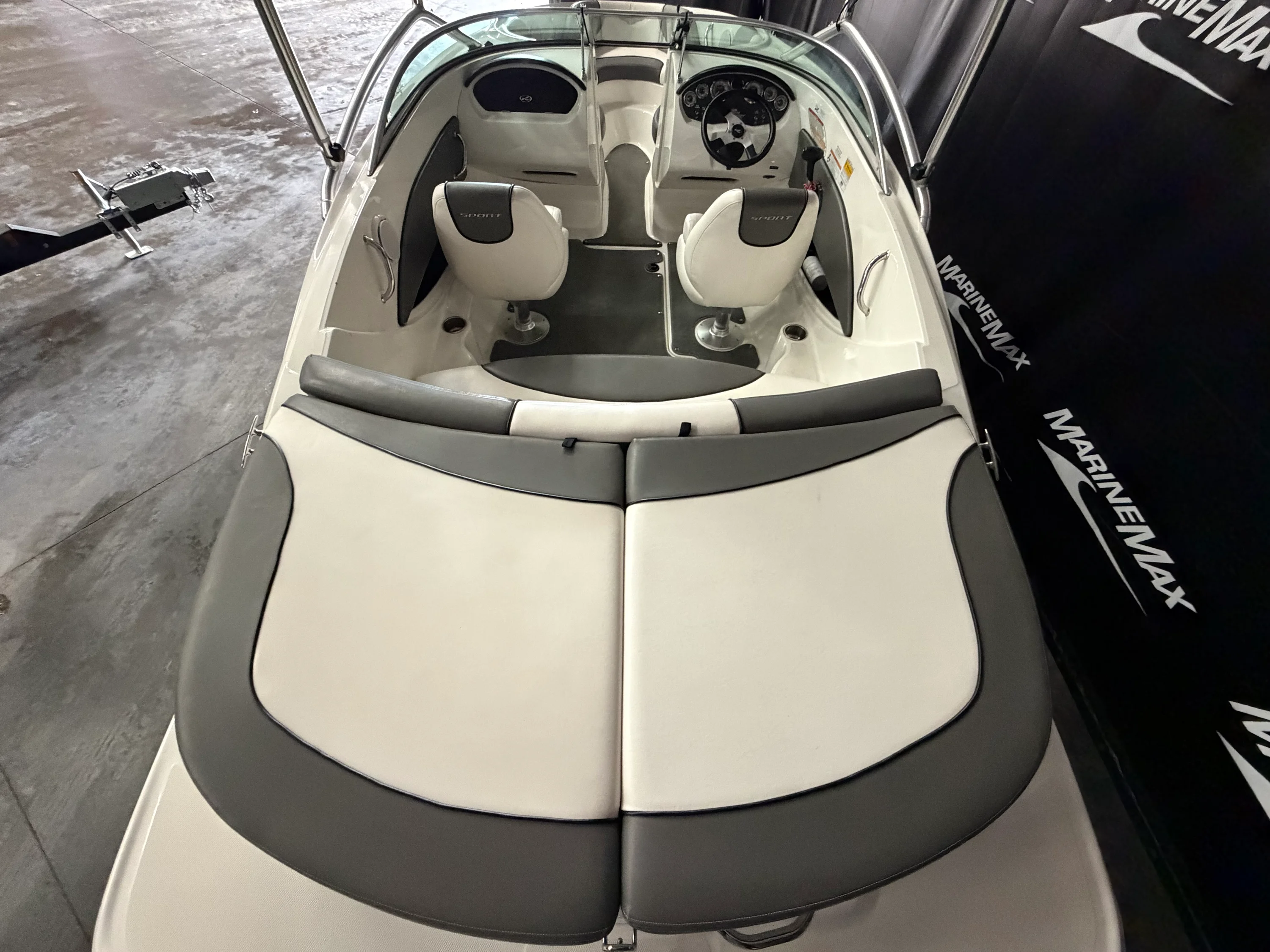 2011 Sea Ray 185 Sport Image Thumbnail #13