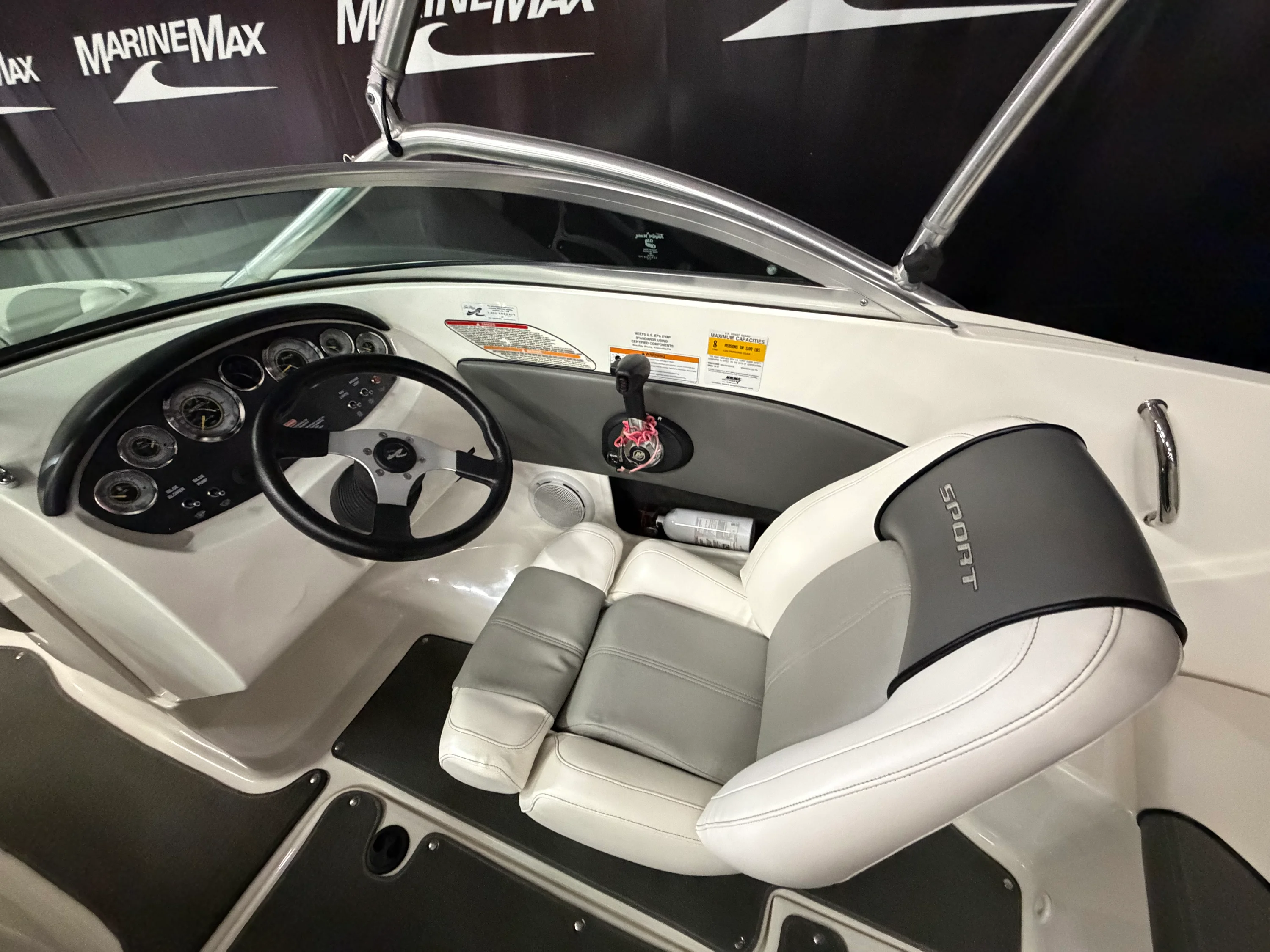 2011 Sea Ray 185 Sport Image Thumbnail #23