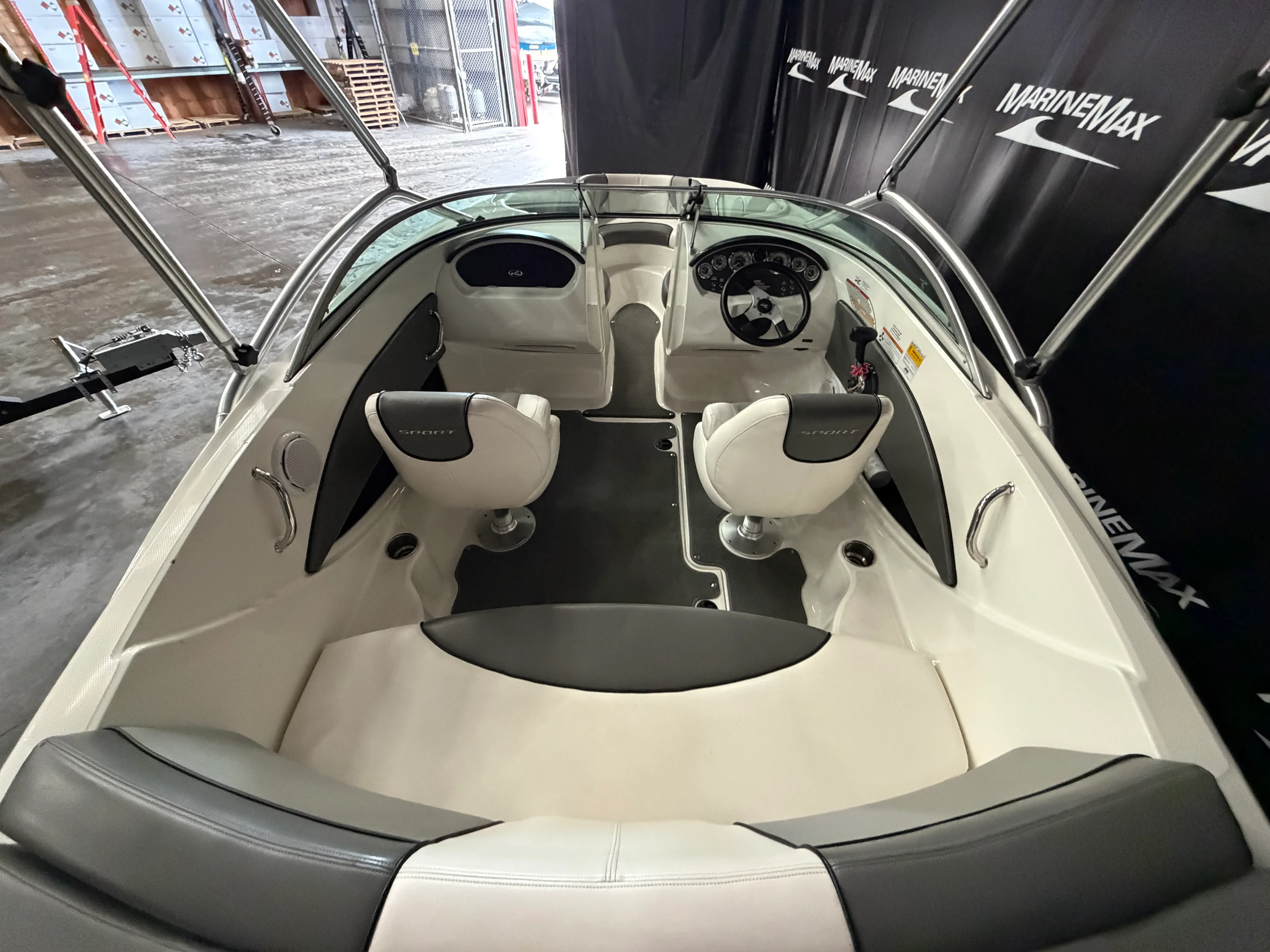 2011 Sea Ray 185 Sport Image Thumbnail #18