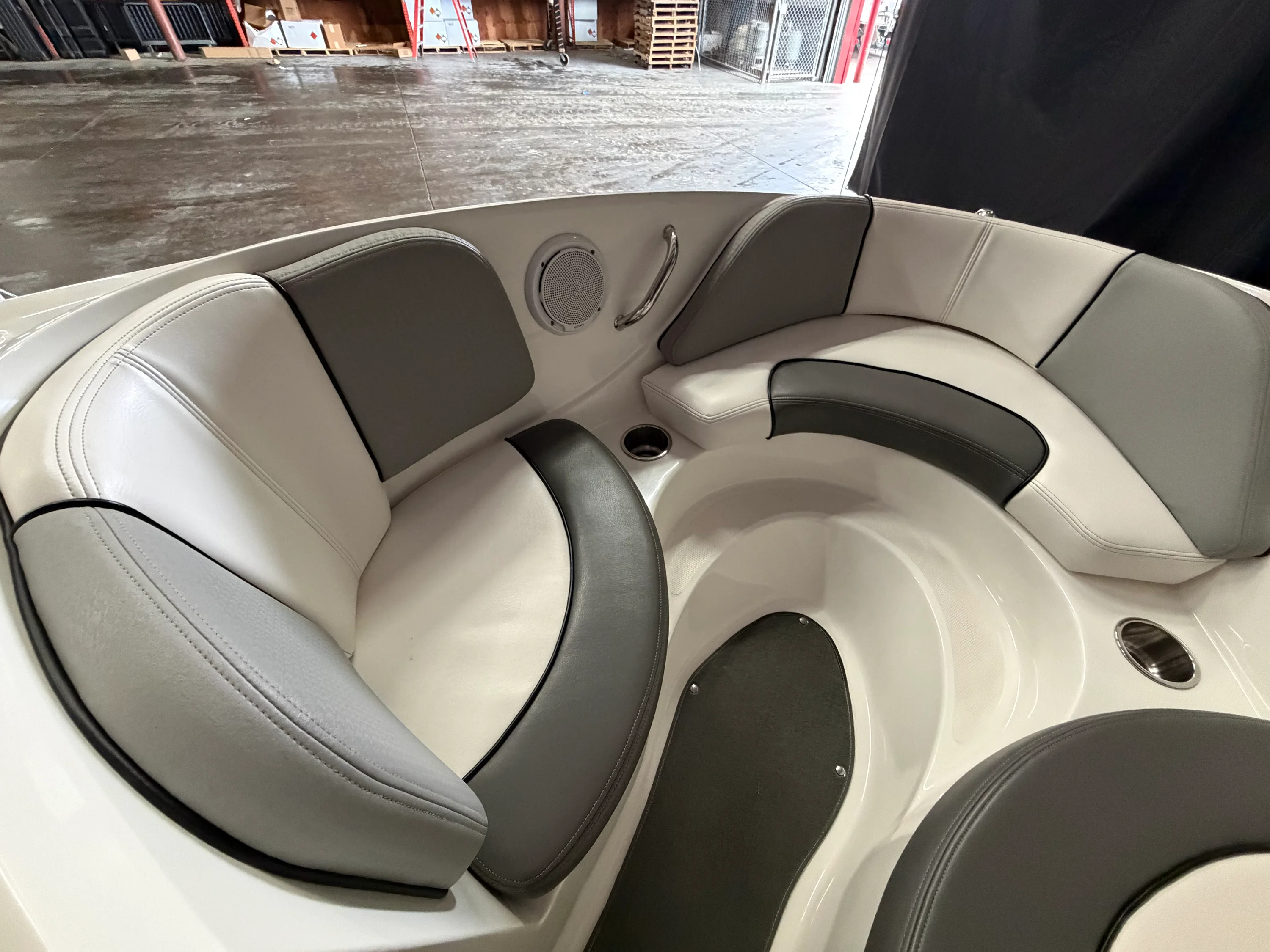 2011 Sea Ray 185 Sport Image Thumbnail #35