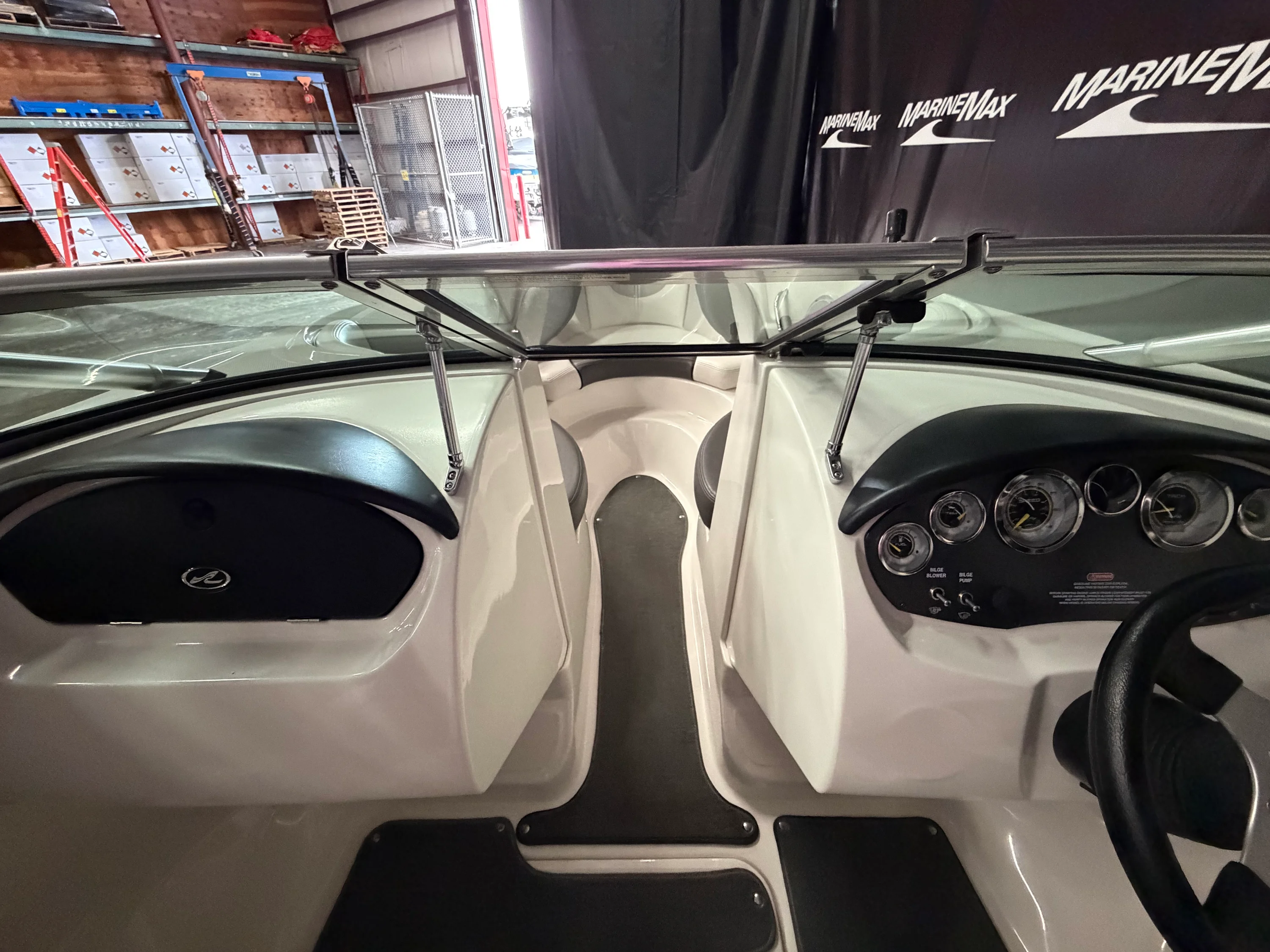 2011 Sea Ray 185 Sport Image Thumbnail #31