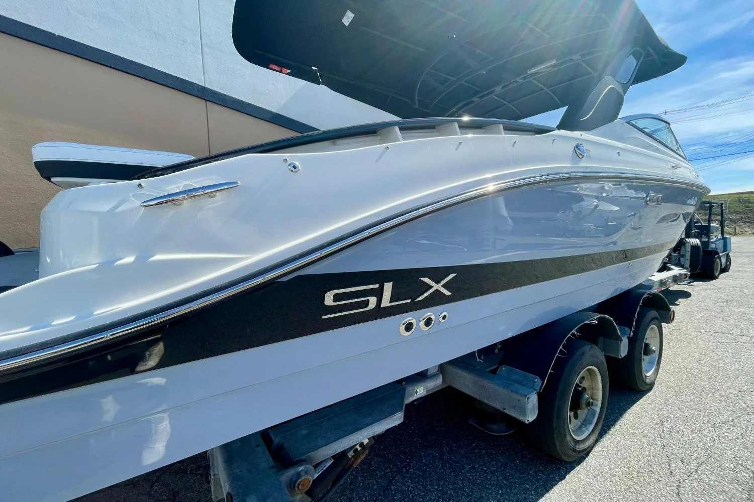 2024 Sea Ray 280 SLX OB Image Thumbnail #2