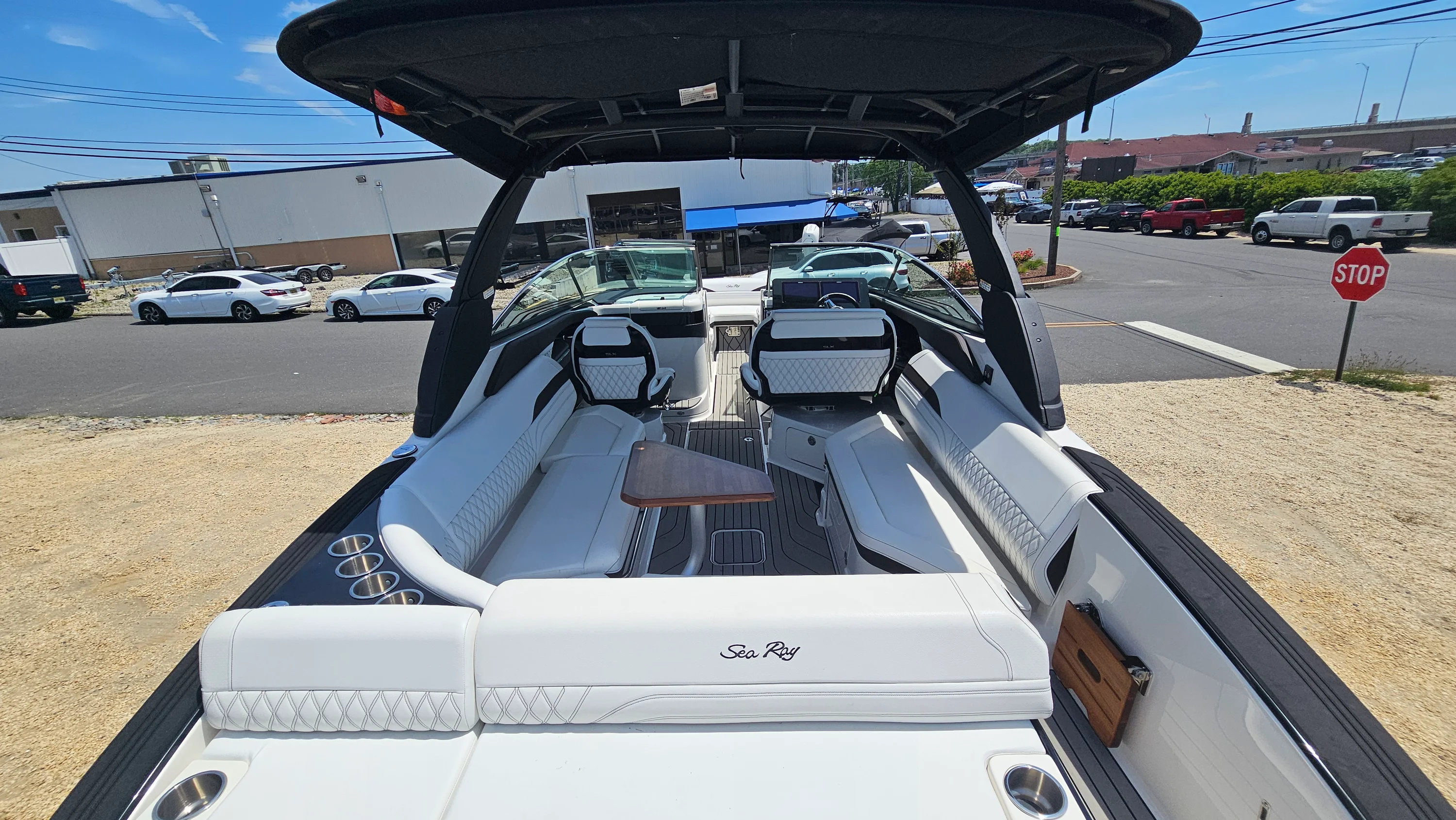 2024 Sea Ray SLX 280 OB Image Thumbnail #10