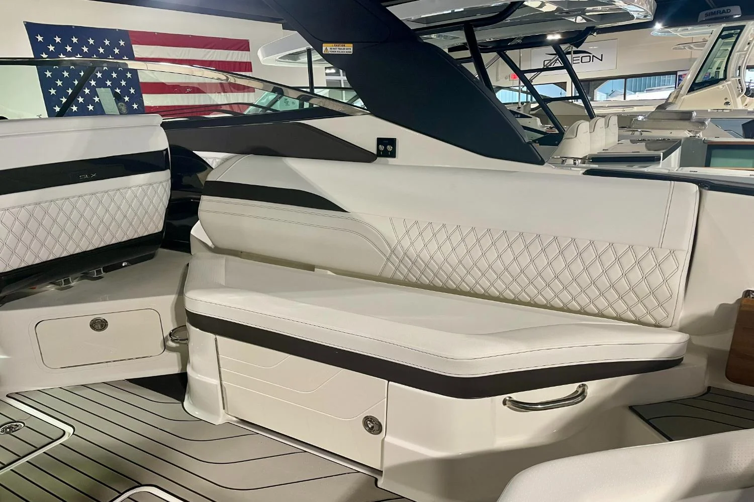 2024 Sea Ray 280 SLX OB Image Thumbnail #12