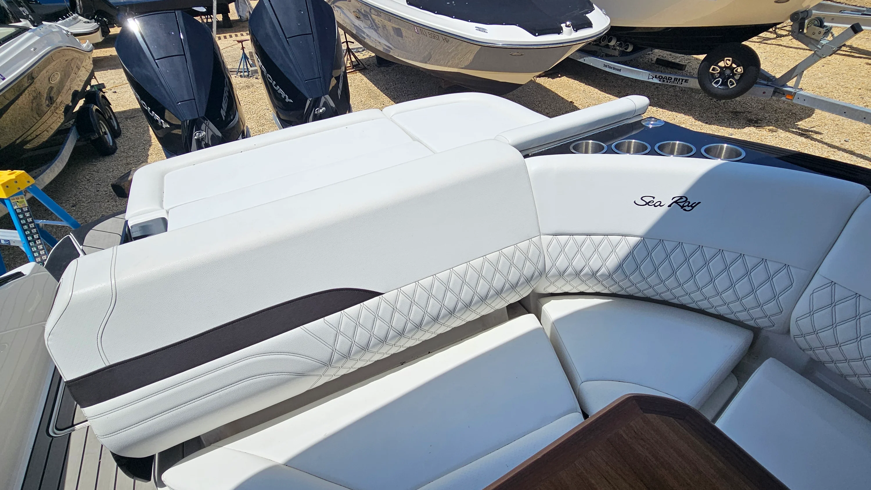 2024 Sea Ray SLX 280 OB Image Thumbnail #16