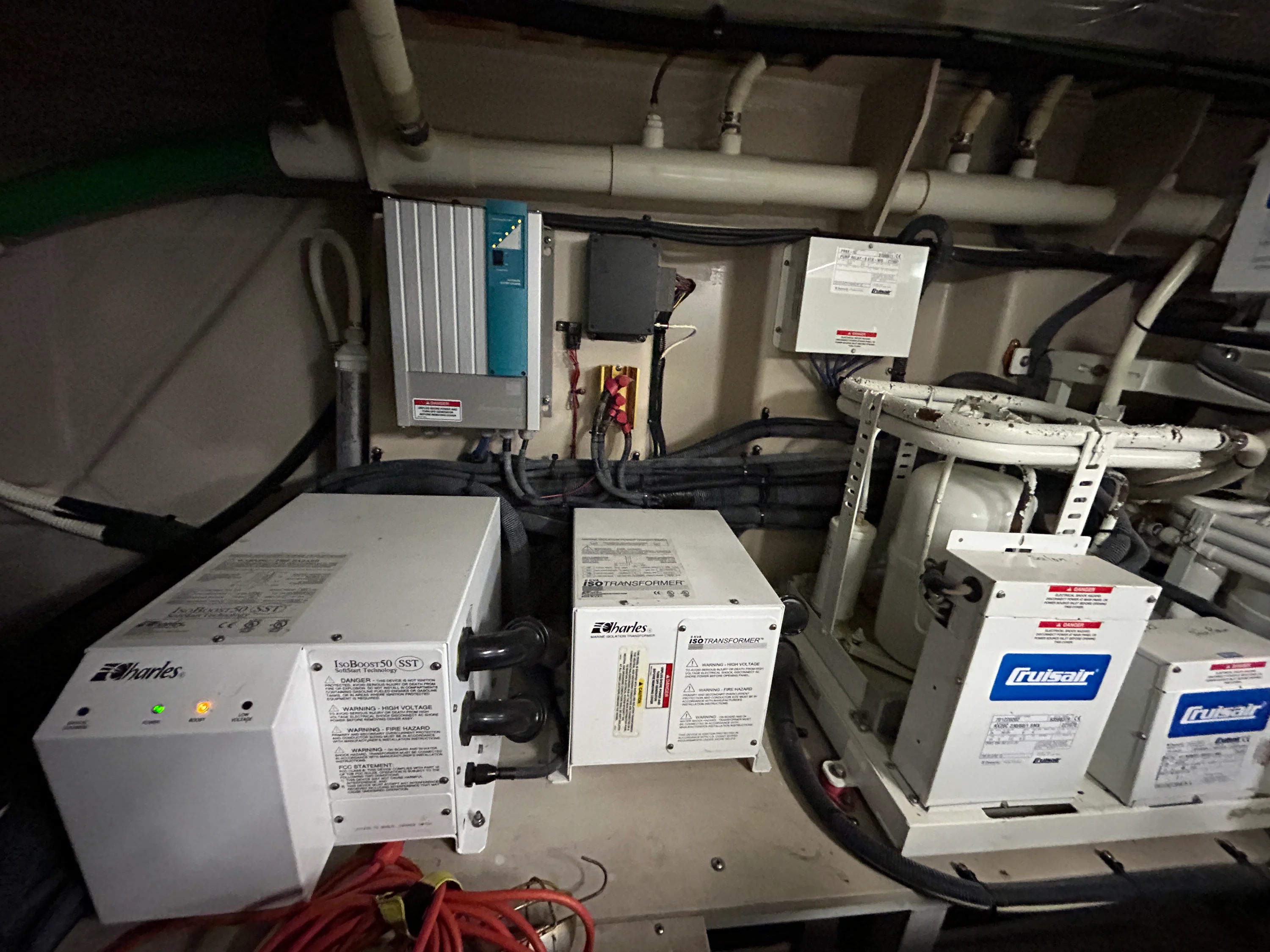 2010 Sea Ray 610 SUNDANCER Image Thumbnail #56