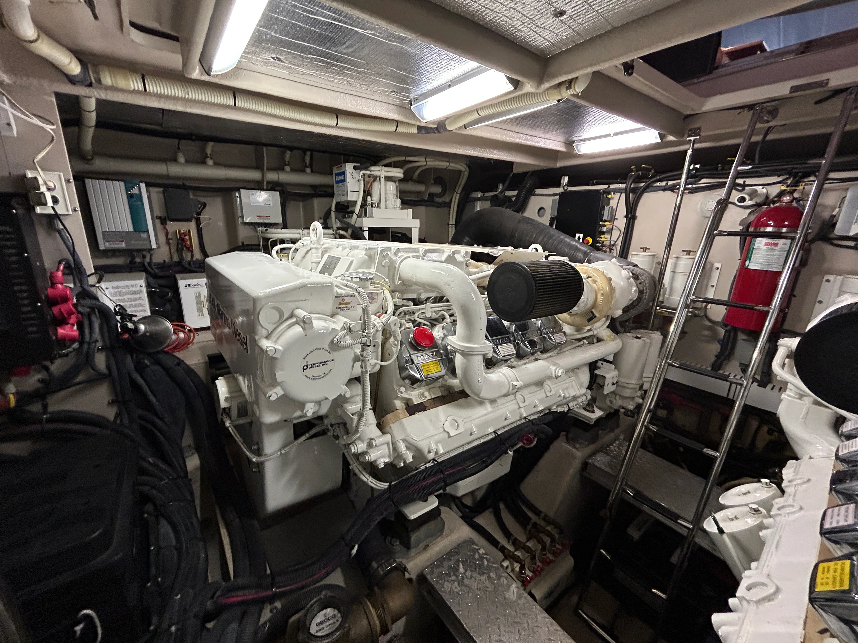 2010 Sea Ray 610 SUNDANCER Image Thumbnail #55