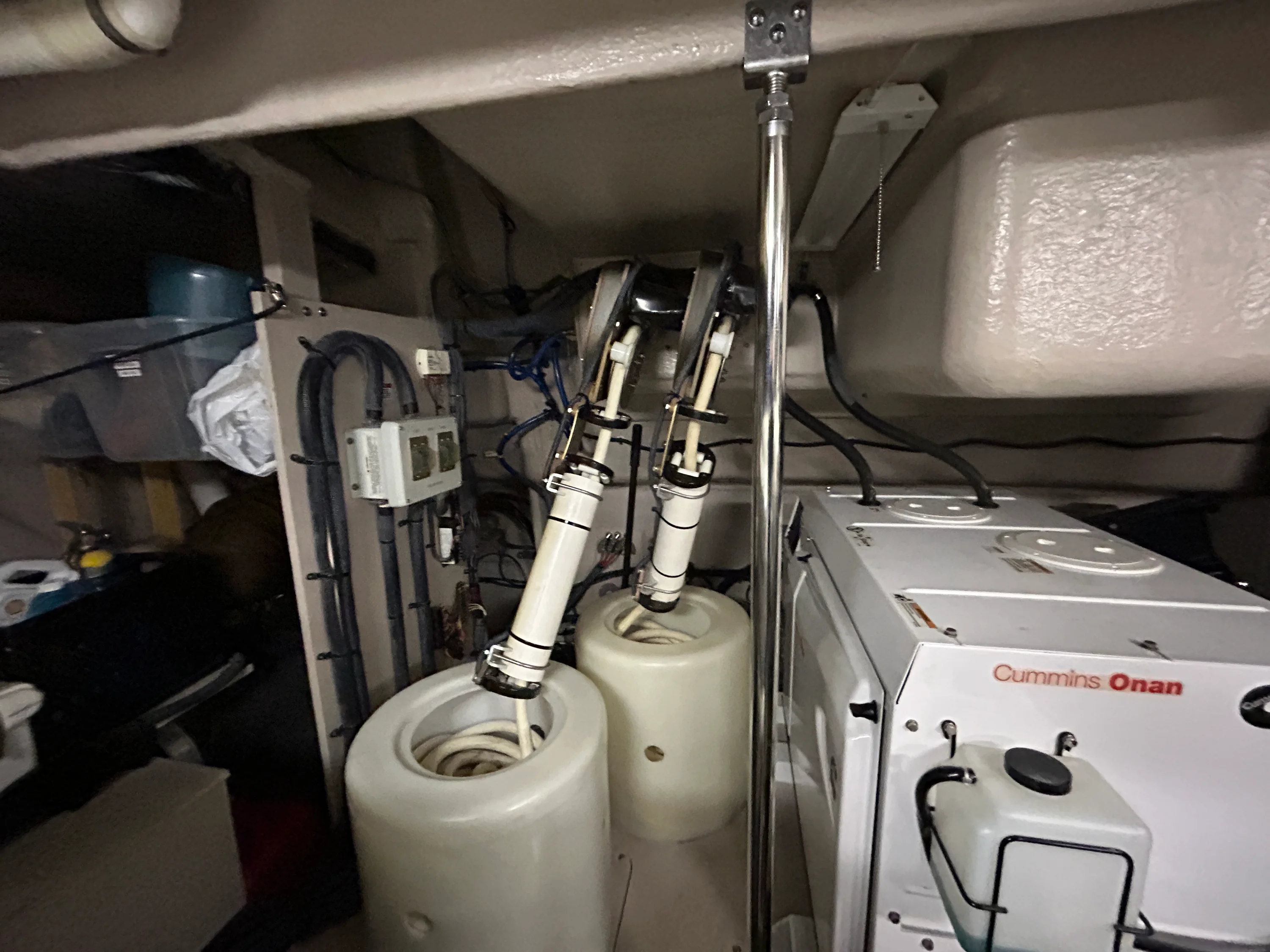 2010 Sea Ray 610 SUNDANCER Image Thumbnail #53