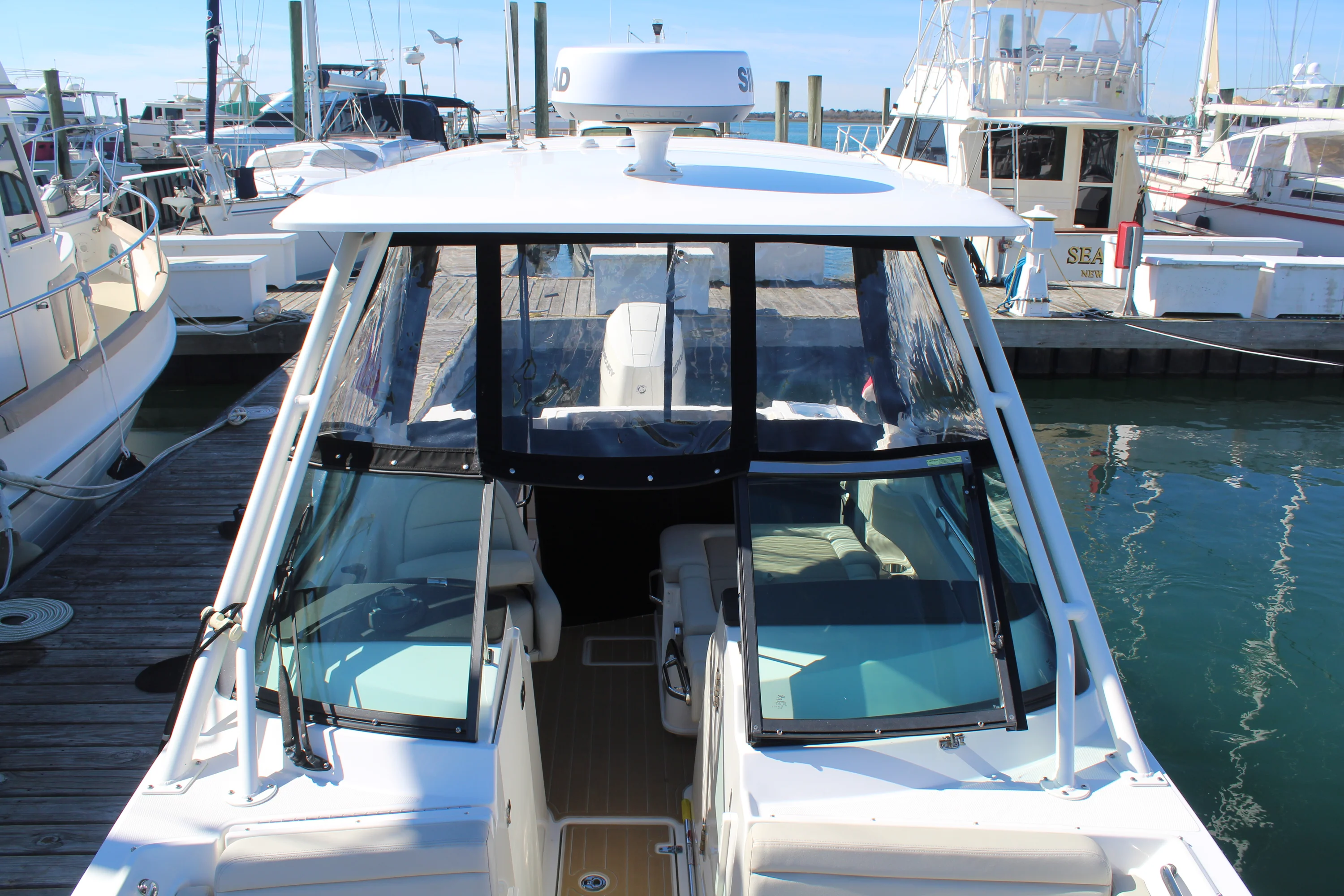 2023 Boston Whaler 240 VANTAGE Image Thumbnail #32