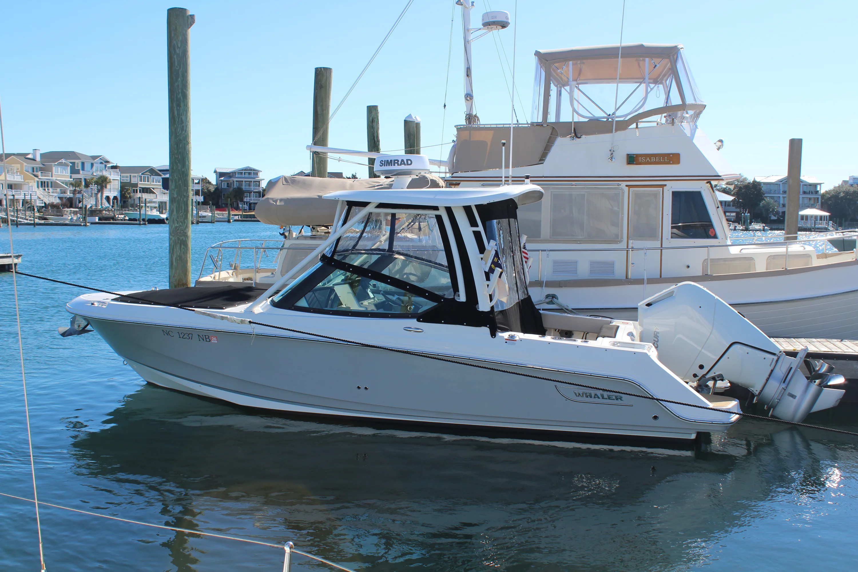 2023 Boston Whaler 240 VANTAGE Image Thumbnail #5