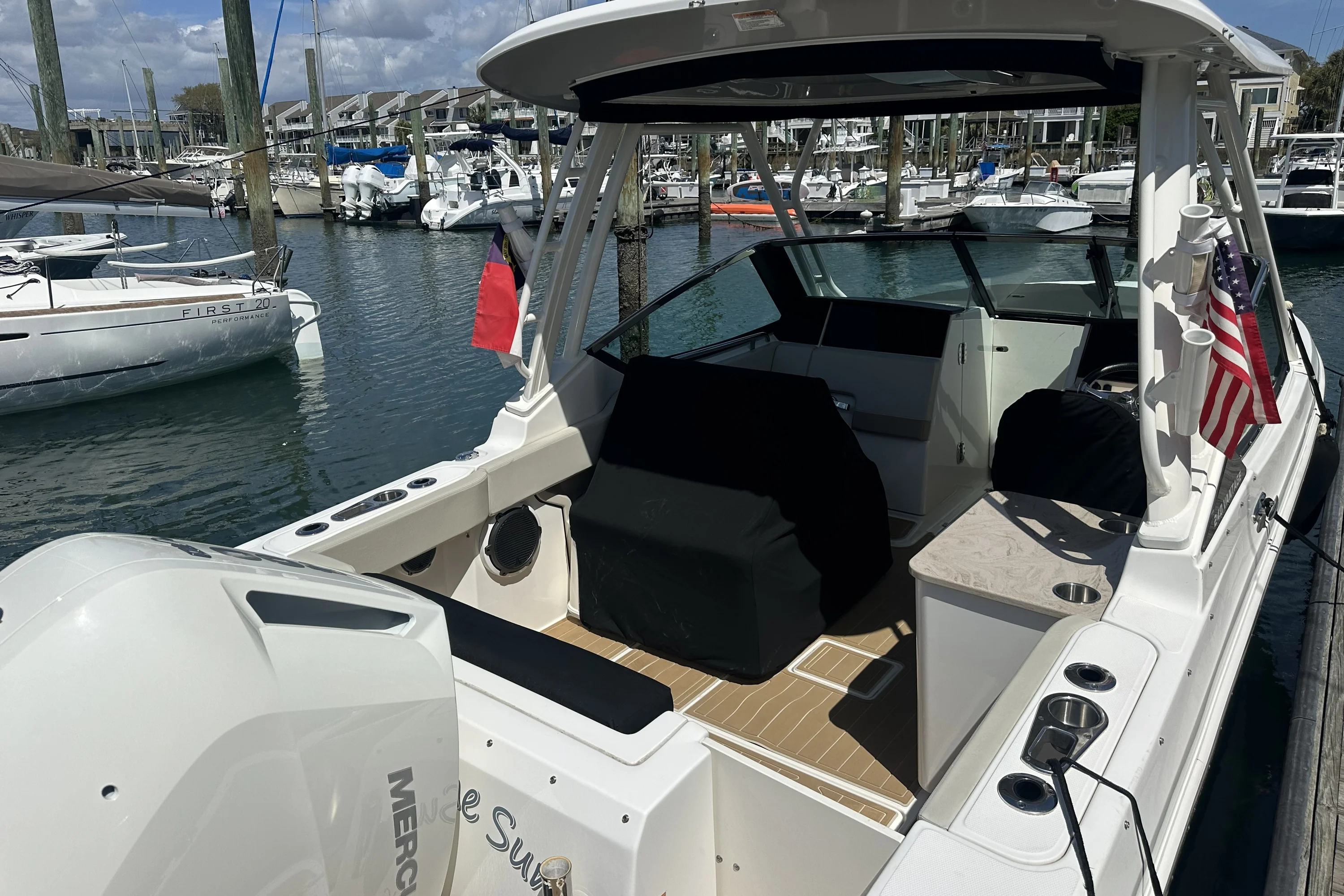2023 Boston Whaler 240 VANTAGE Image Thumbnail #10
