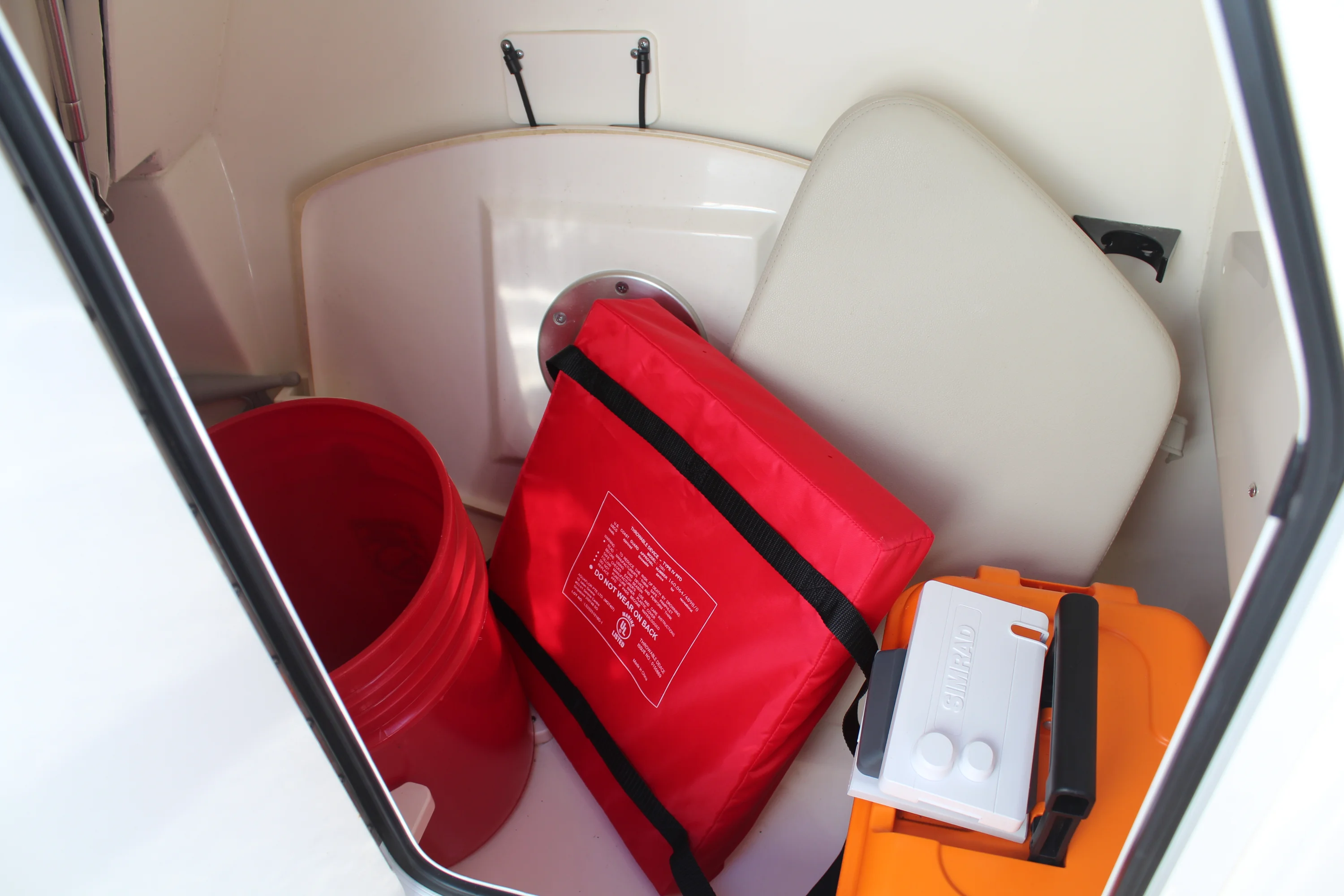 2023 Boston Whaler 240 VANTAGE Image Thumbnail #33