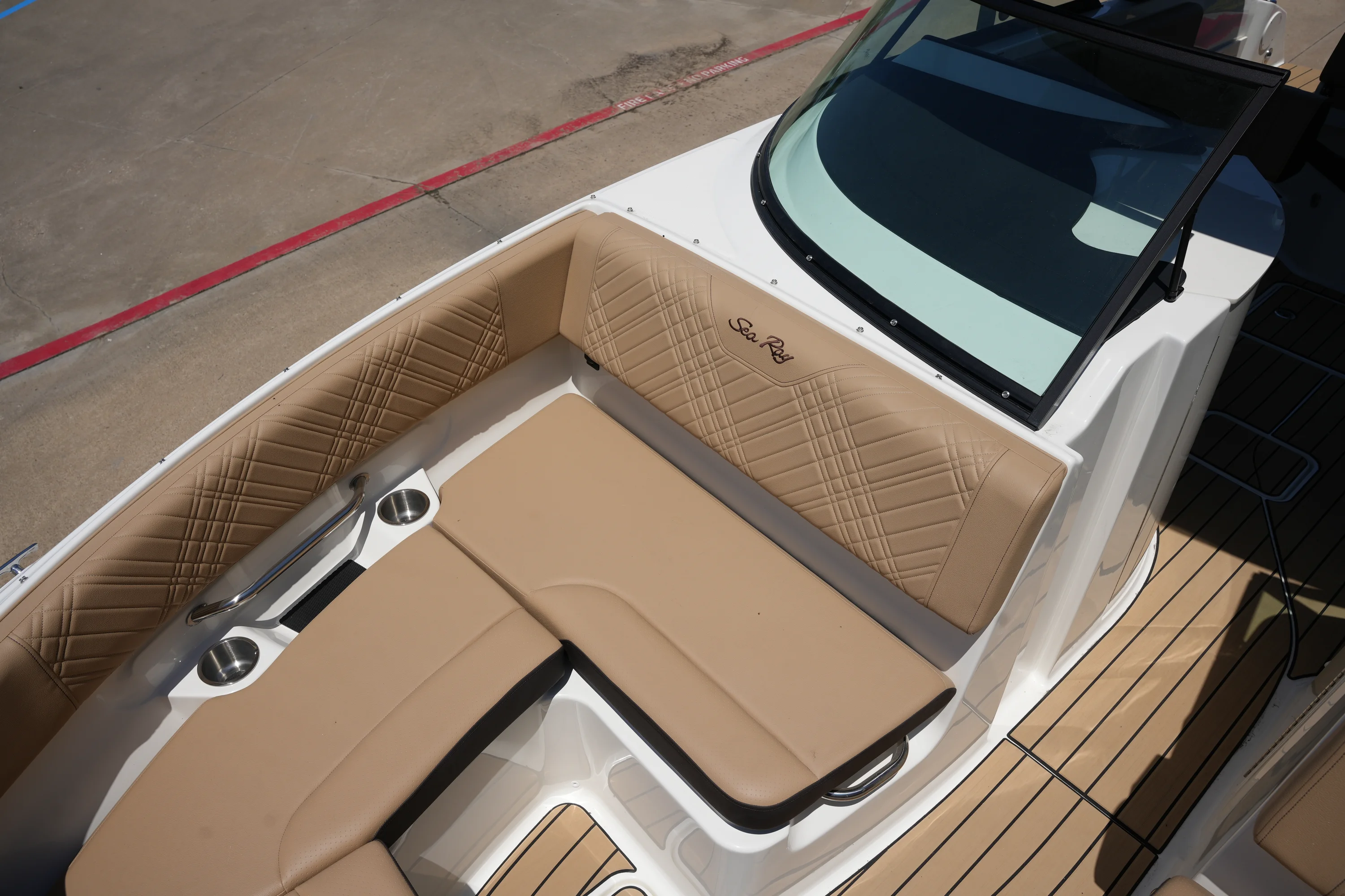 2026 Sea Ray SDX 230 Image Thumbnail #26