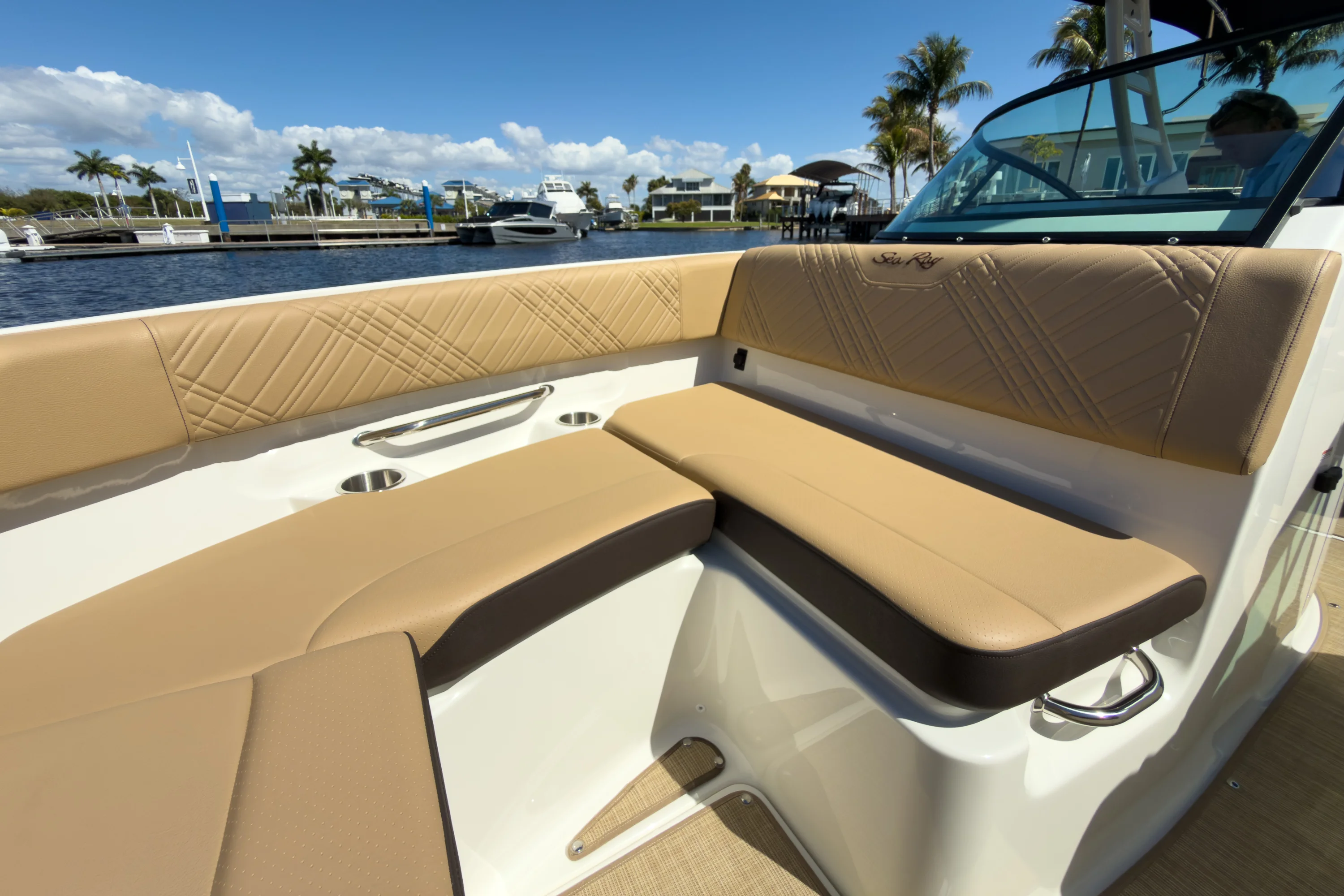 2026 Sea Ray SDX 250 Outboard Image Thumbnail #20