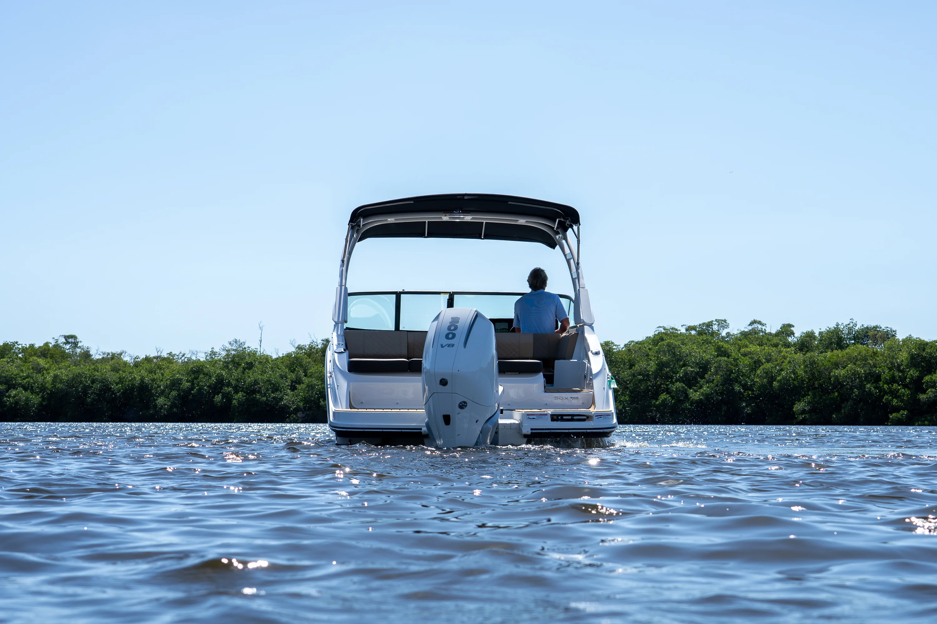 2026 Sea Ray SDX 250 Outboard Image Thumbnail #42