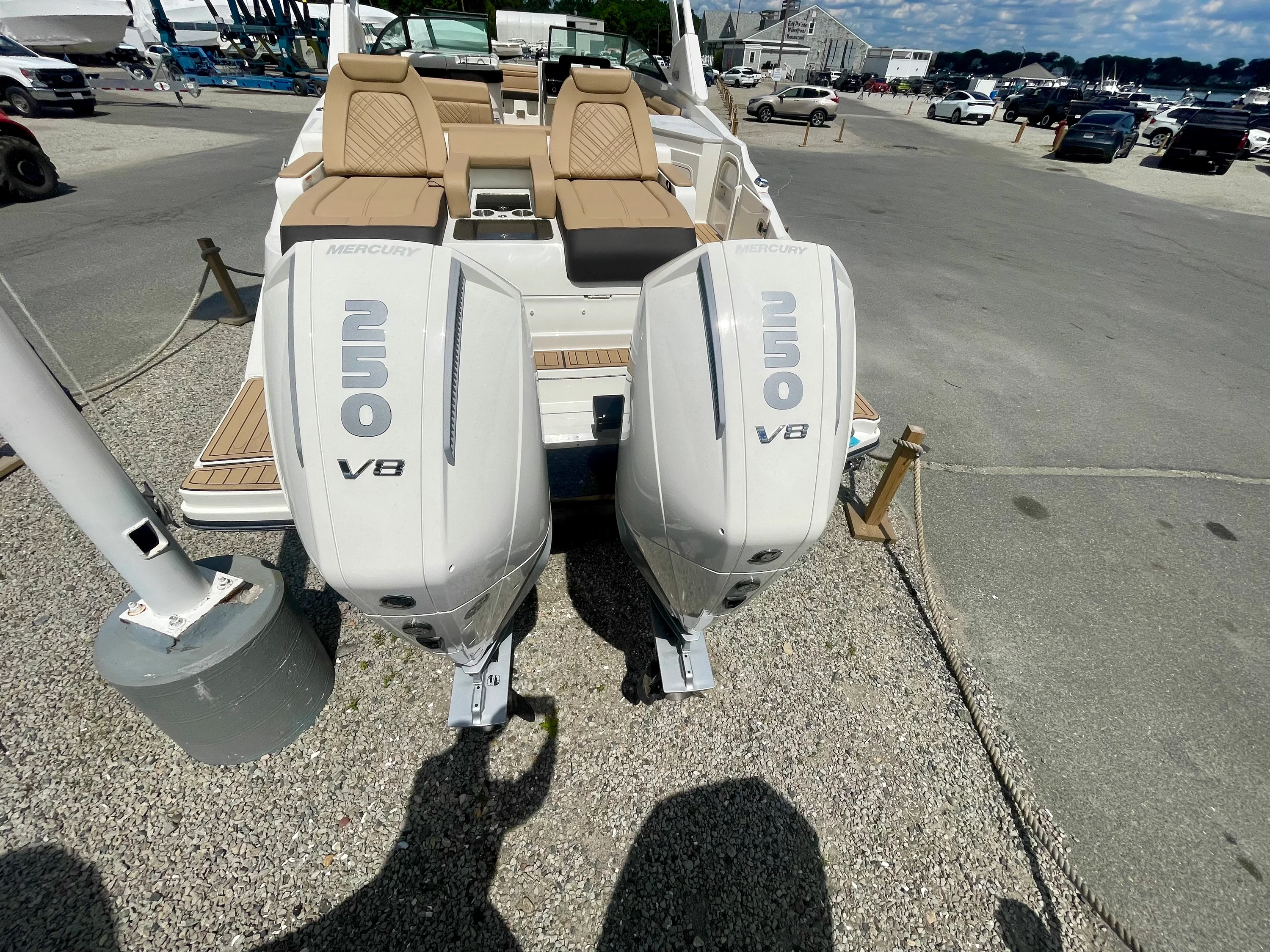 2026 Sea Ray SDX 290 Outboard Image Thumbnail #1