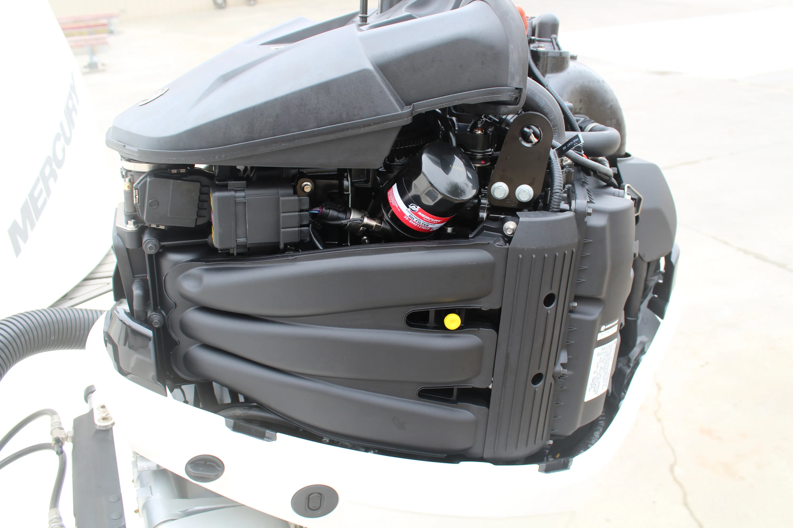 2024 Sea Ray 230 SPX OB Image Thumbnail #38