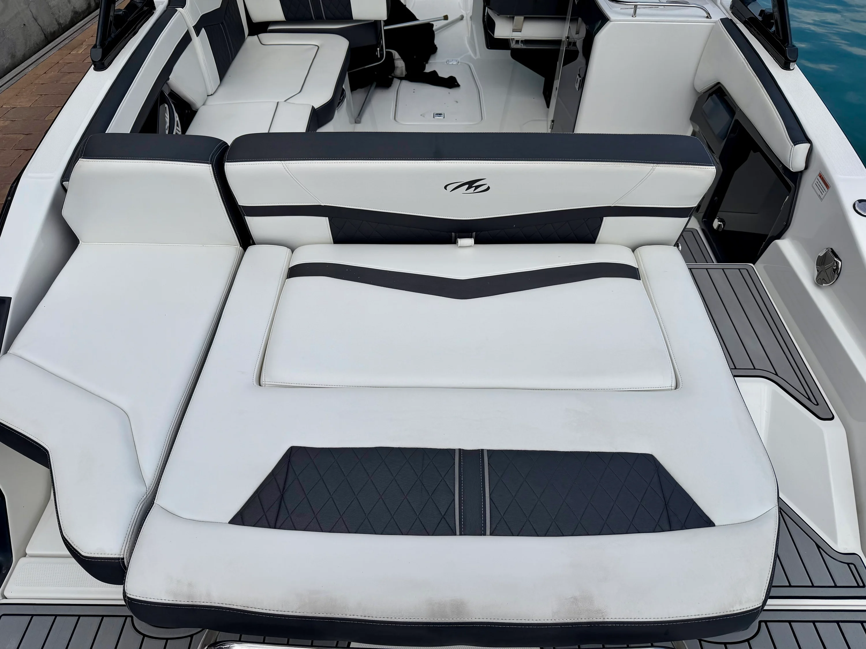 2021 Monterey 275 SS Image Thumbnail #20