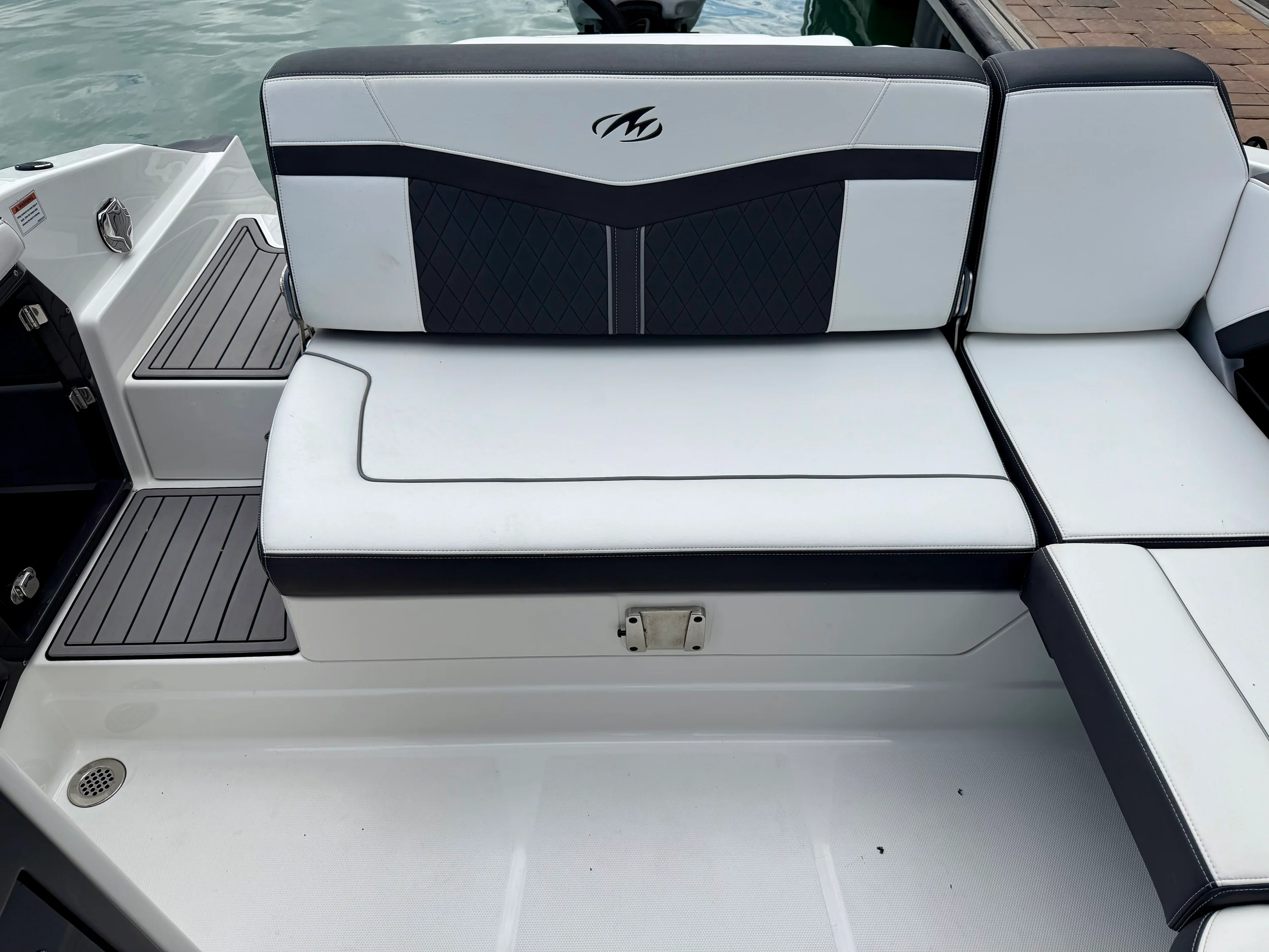 2021 Monterey 275 SS Image Thumbnail #16