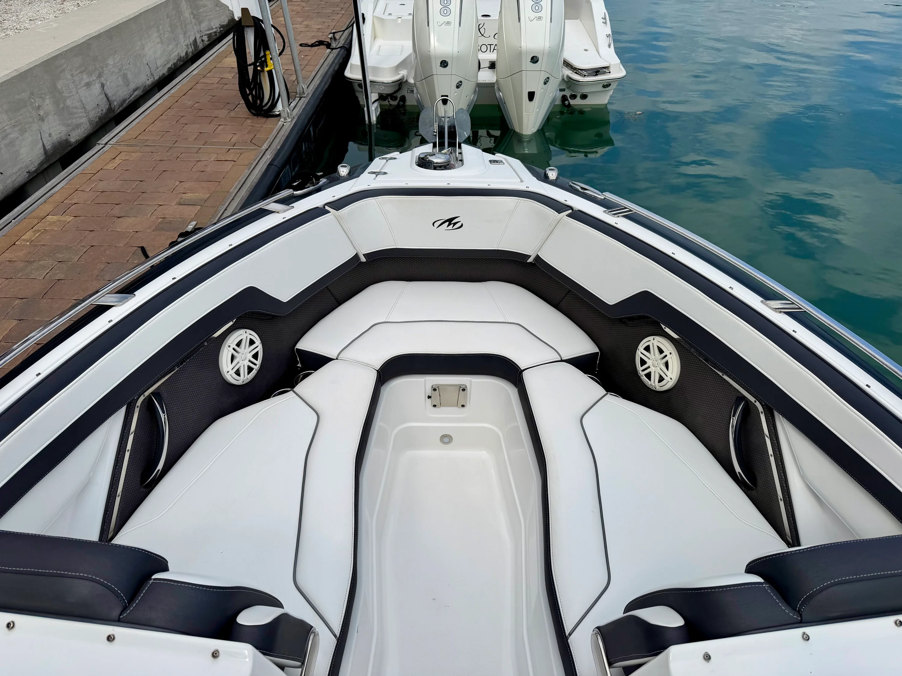 2021 Monterey 275 SS Image Thumbnail #19