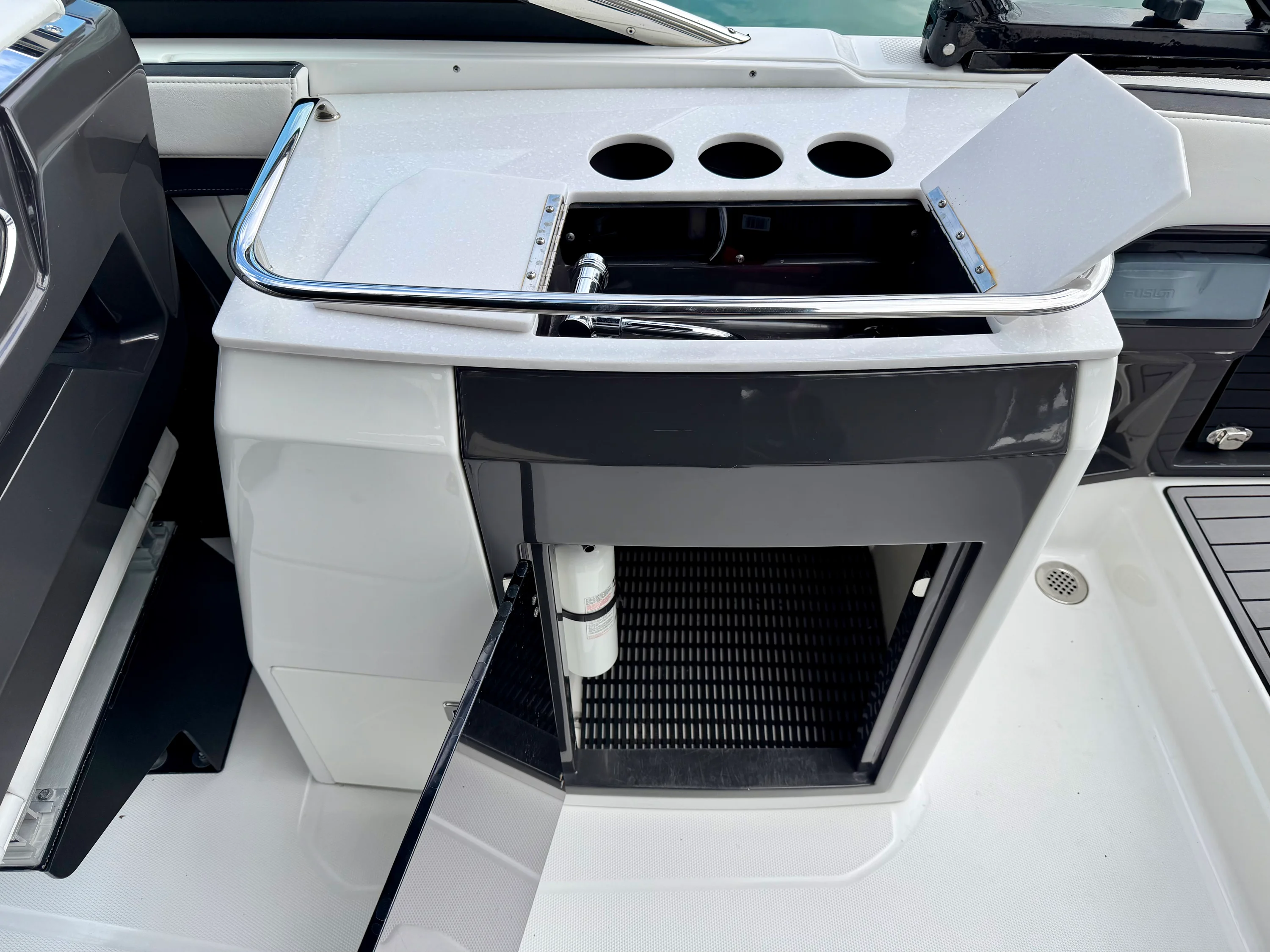 2021 Monterey 275 SS Image Thumbnail #13