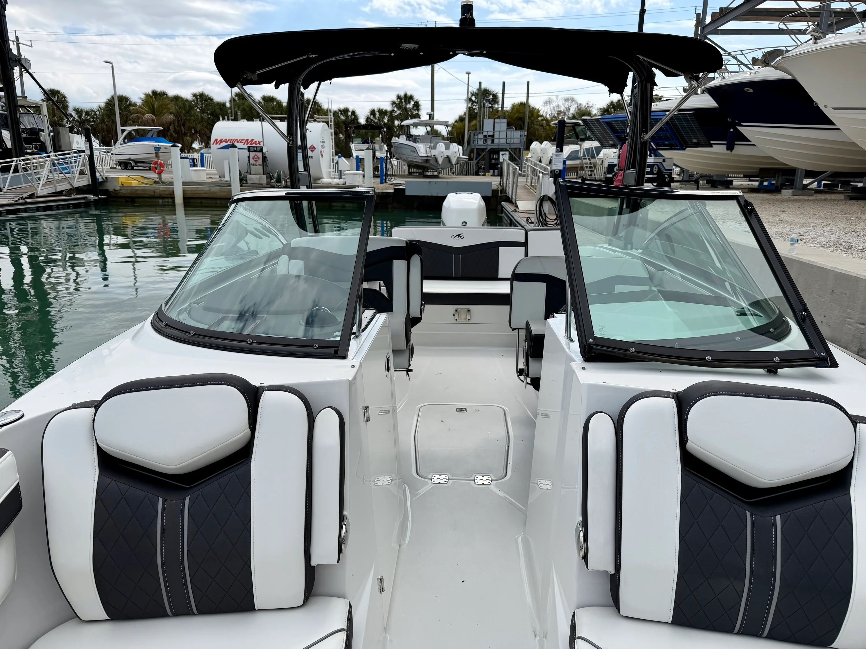 2021 Monterey 275 SS Image Thumbnail #47