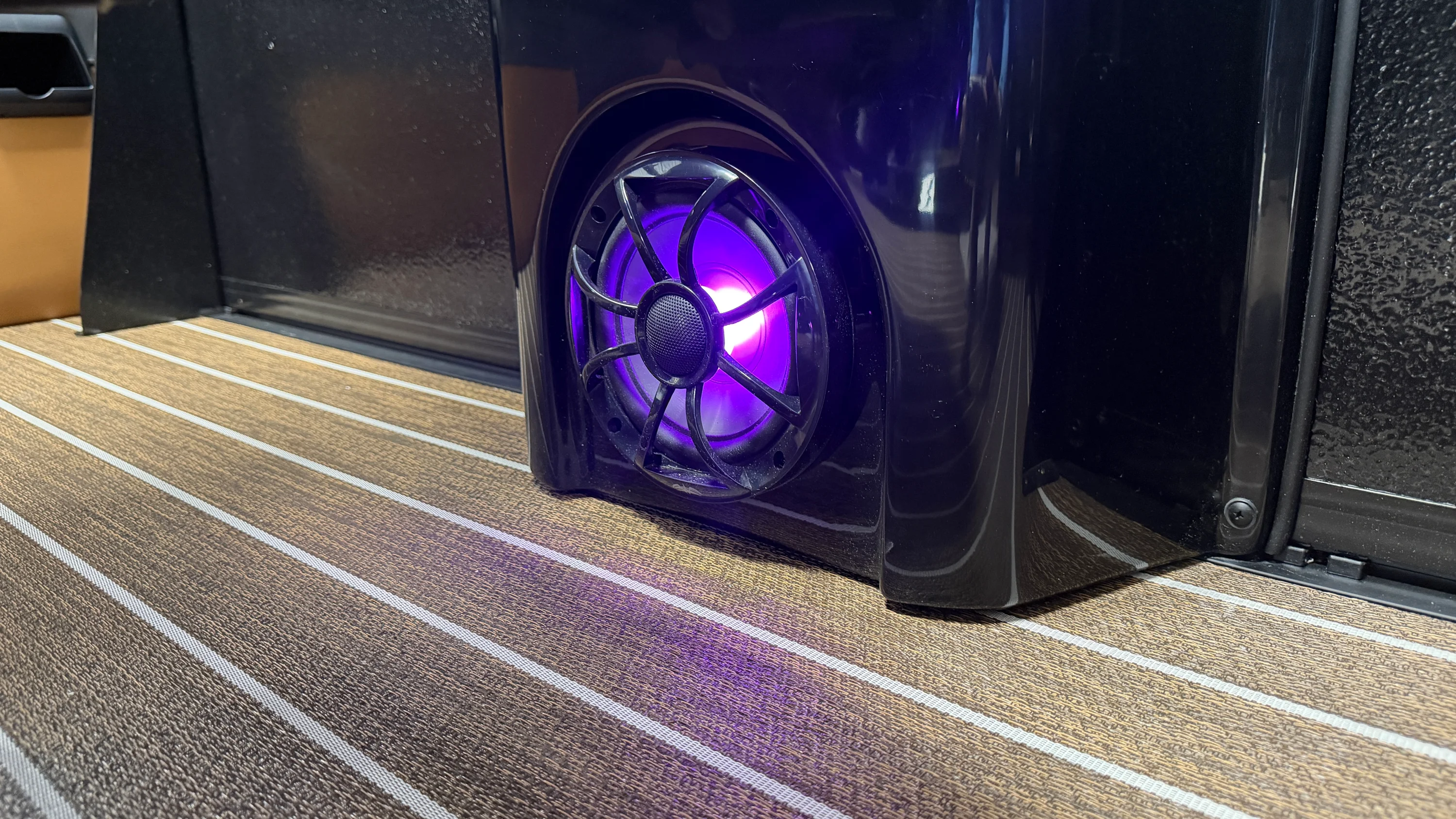 2026 Premier 230 SOLARIS Image Thumbnail #39