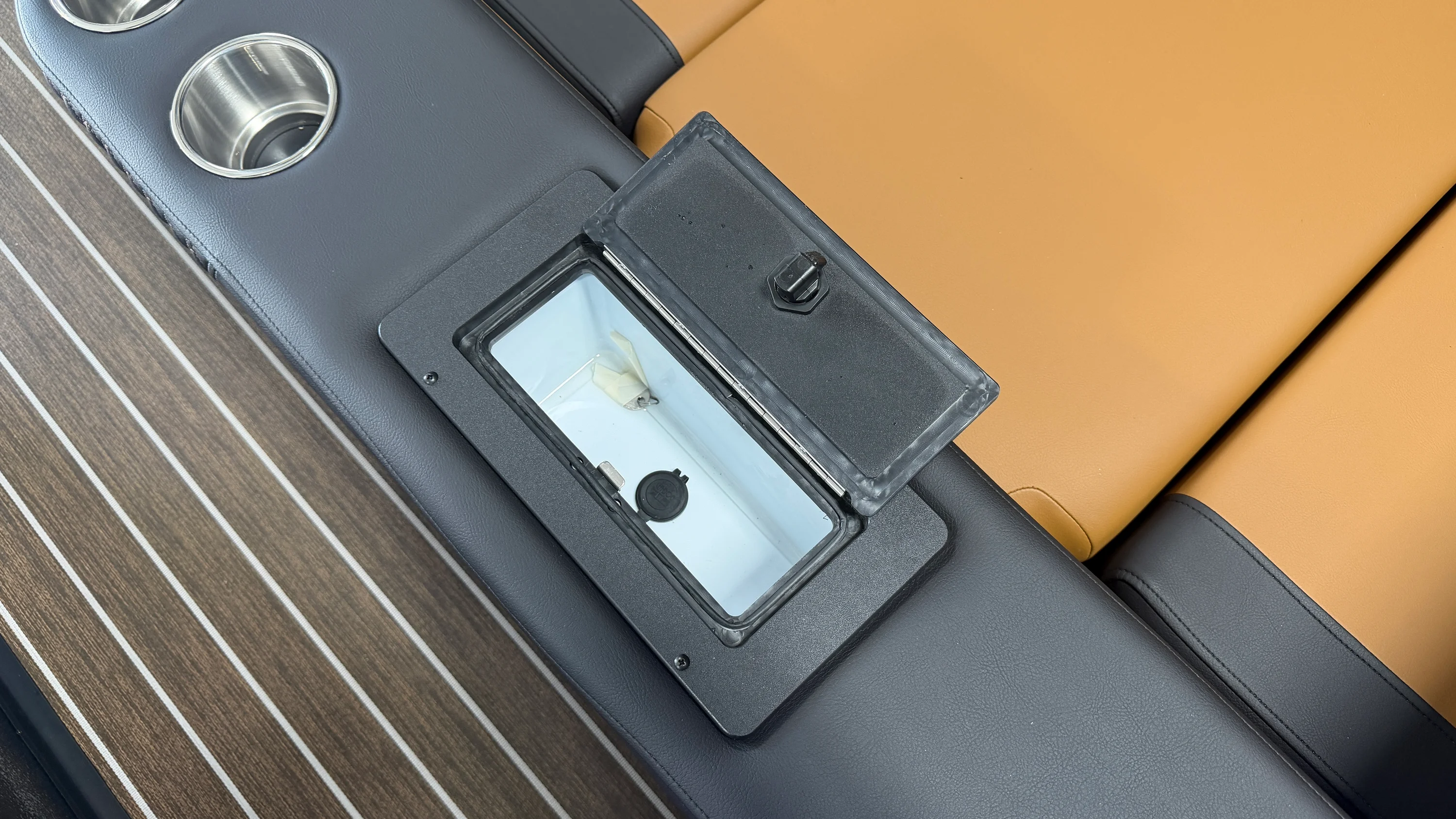 2026 Premier 230 SOLARIS Image Thumbnail #71