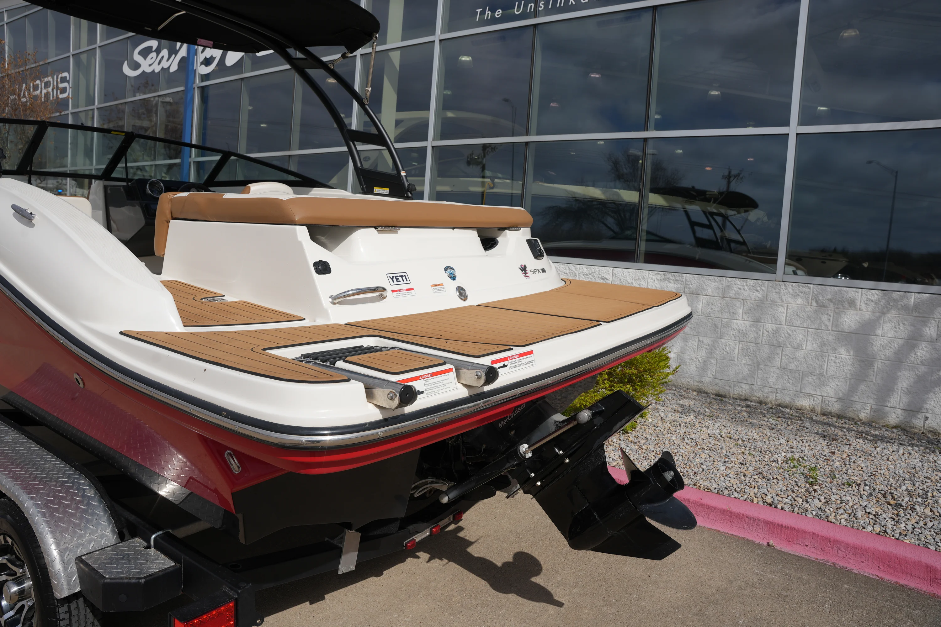 2018 Sea Ray SPX 190 Image Thumbnail #4