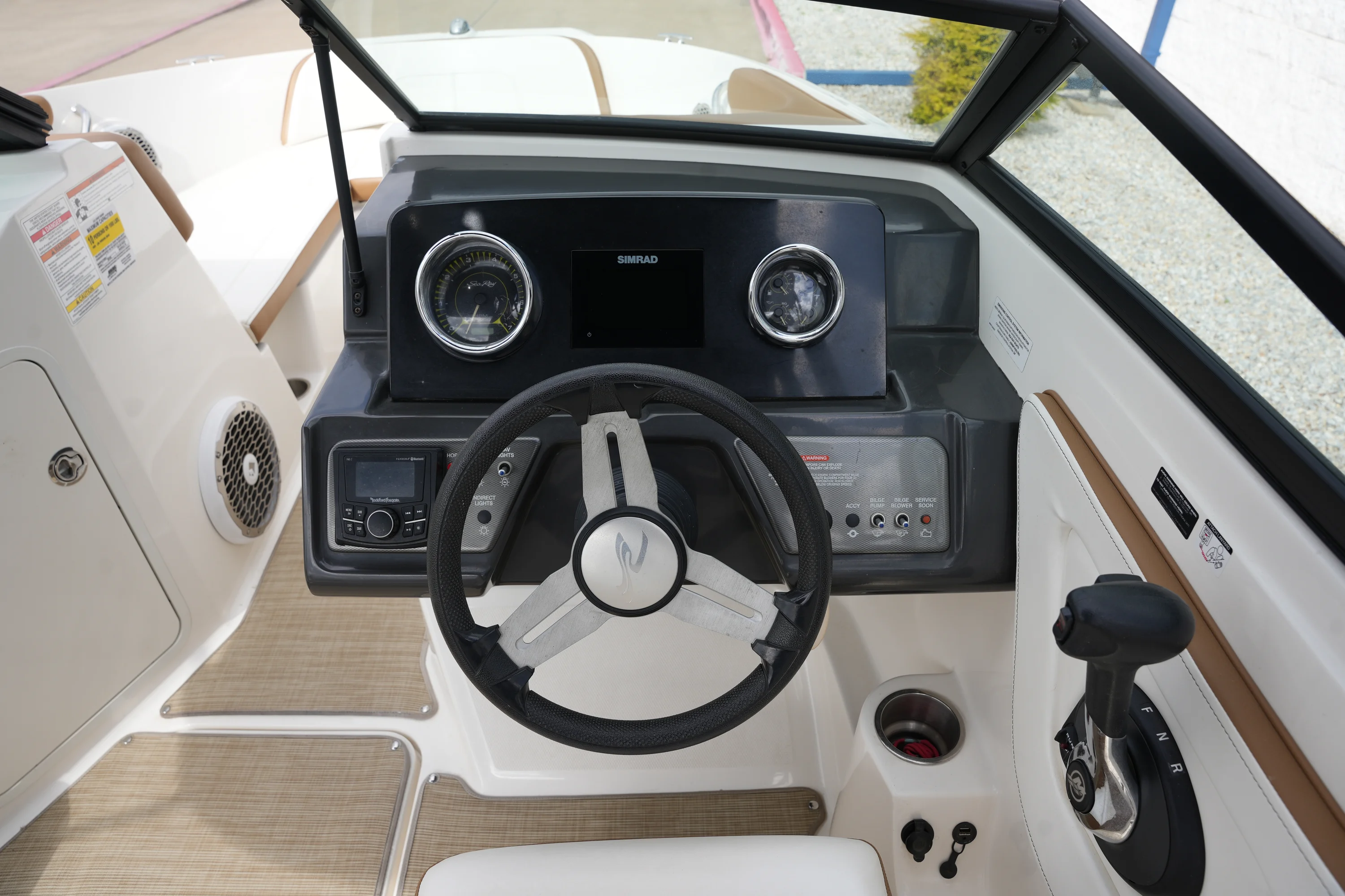 2018 Sea Ray SPX 190 Image Thumbnail #17