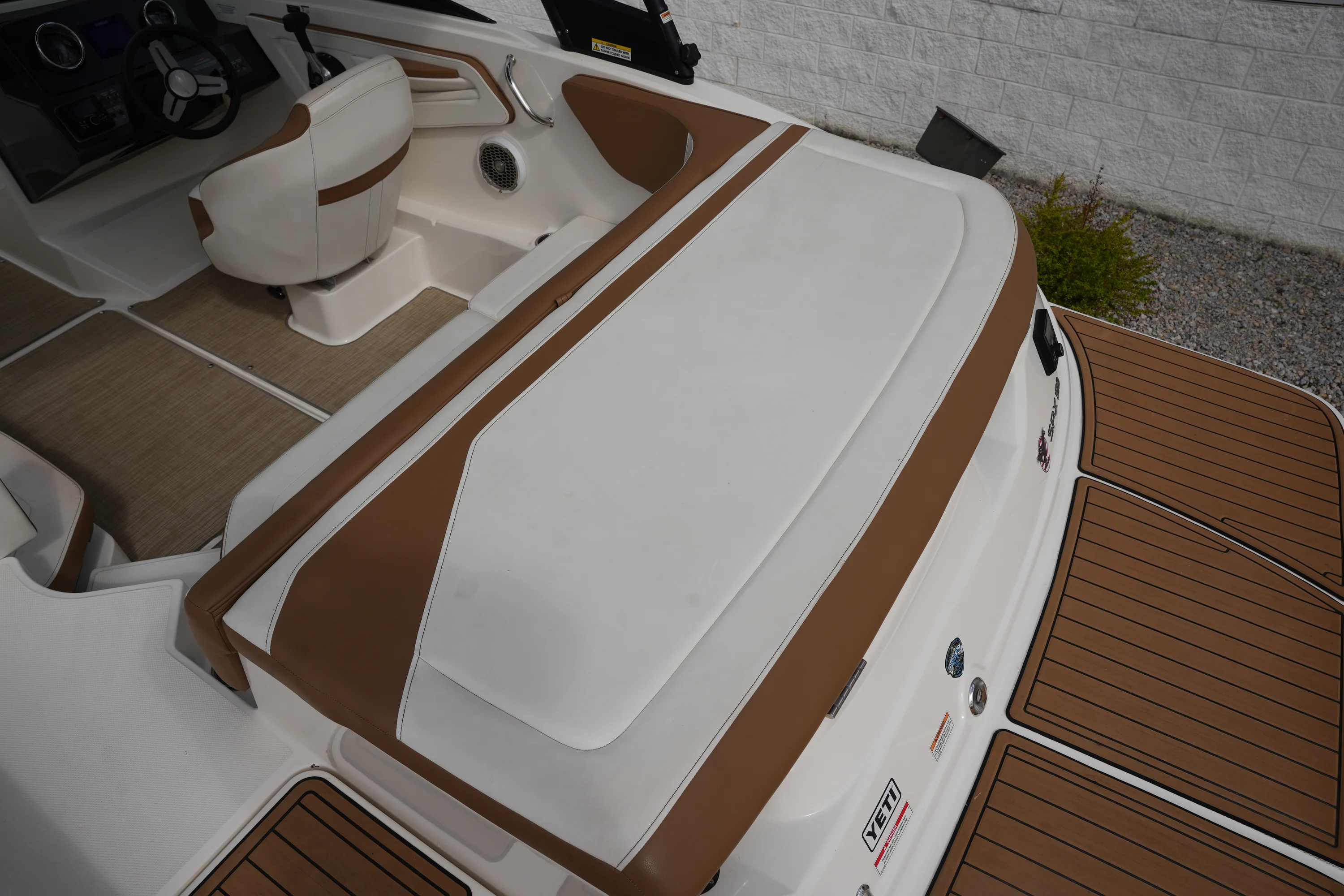 2018 Sea Ray SPX 190 Image Thumbnail #8