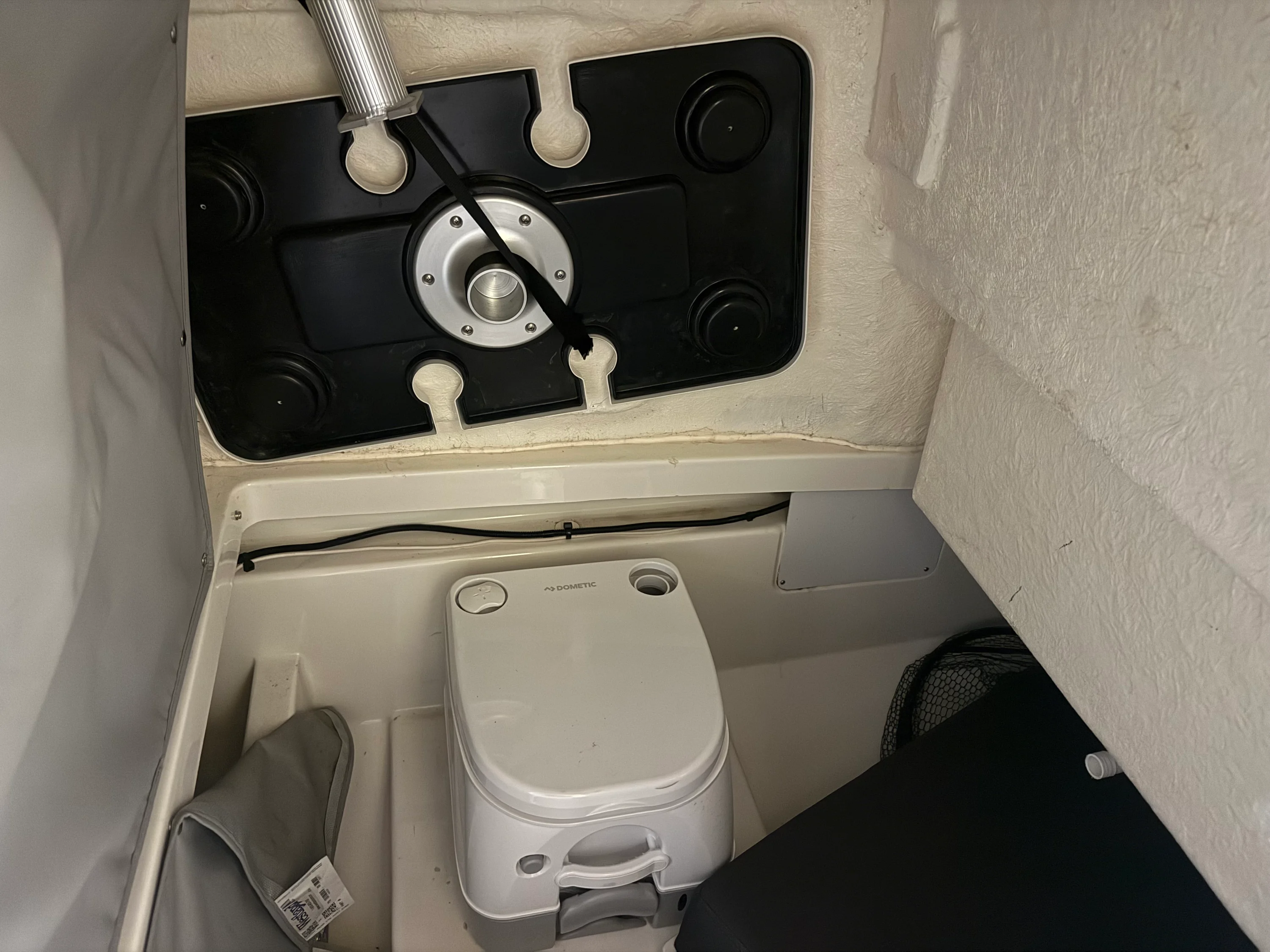 2023 Bayliner TROPHY CC24 Image Thumbnail #12