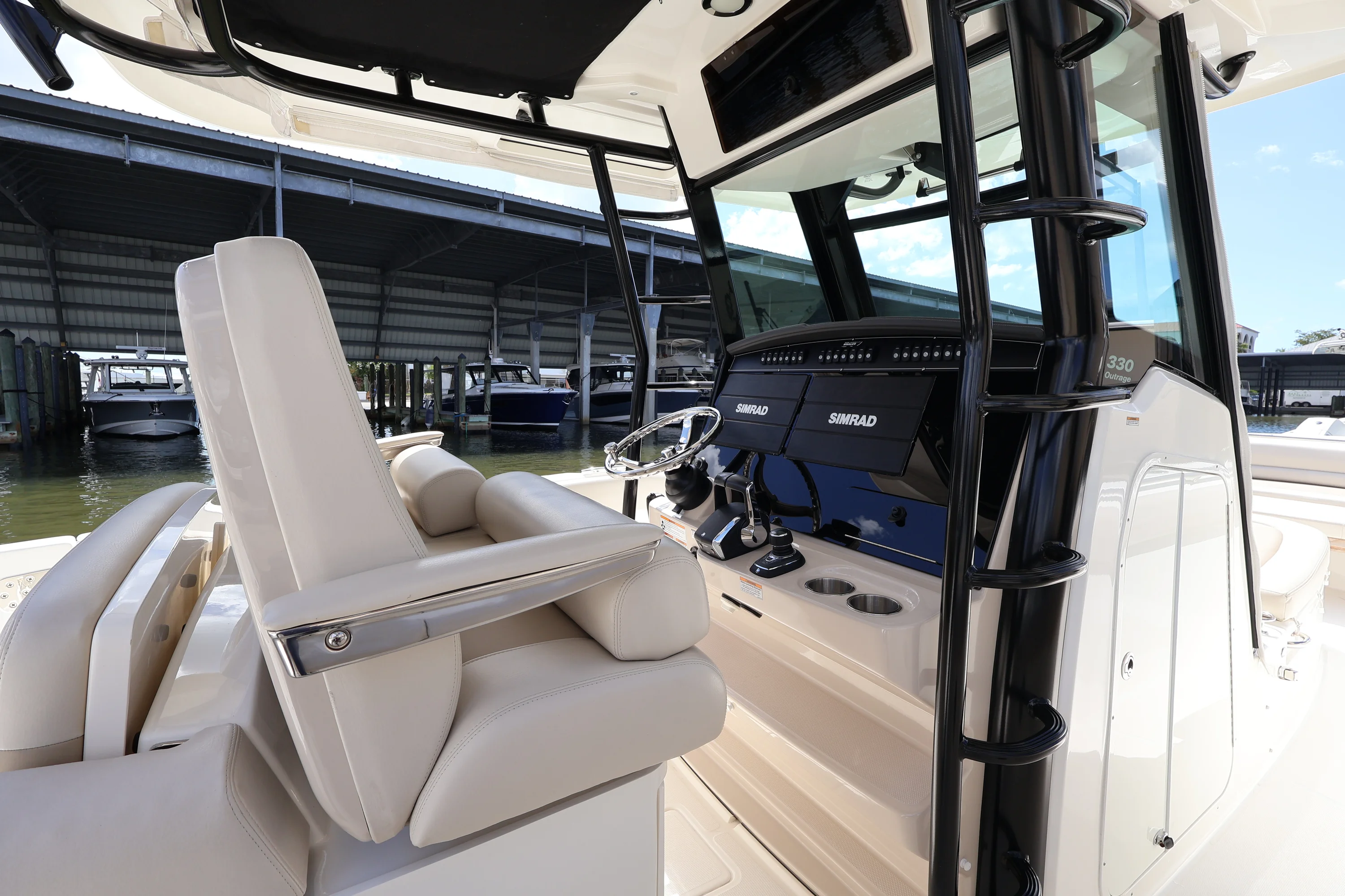 2023 Boston Whaler 330 Outrage Image Thumbnail #36