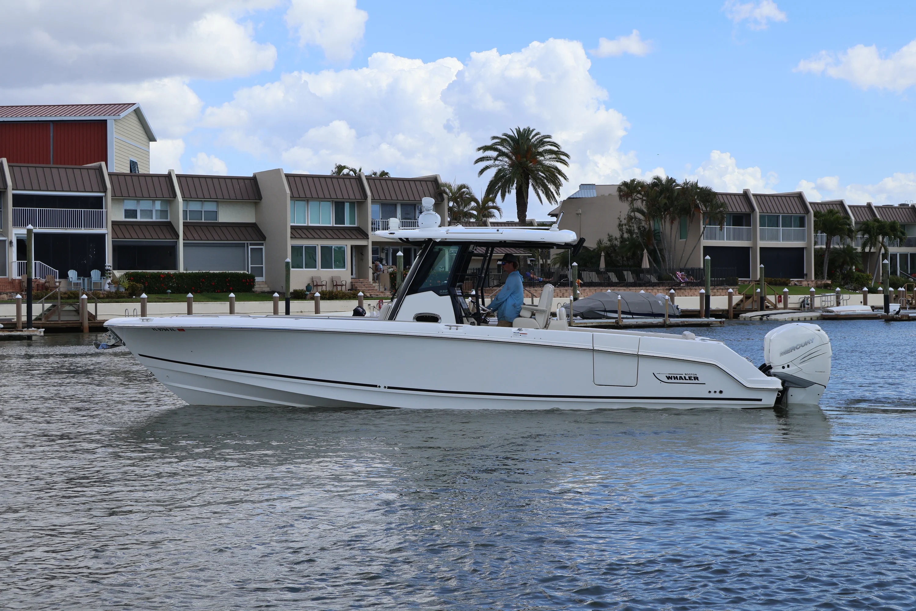 2023 Boston Whaler 330 Outrage Image Thumbnail #17