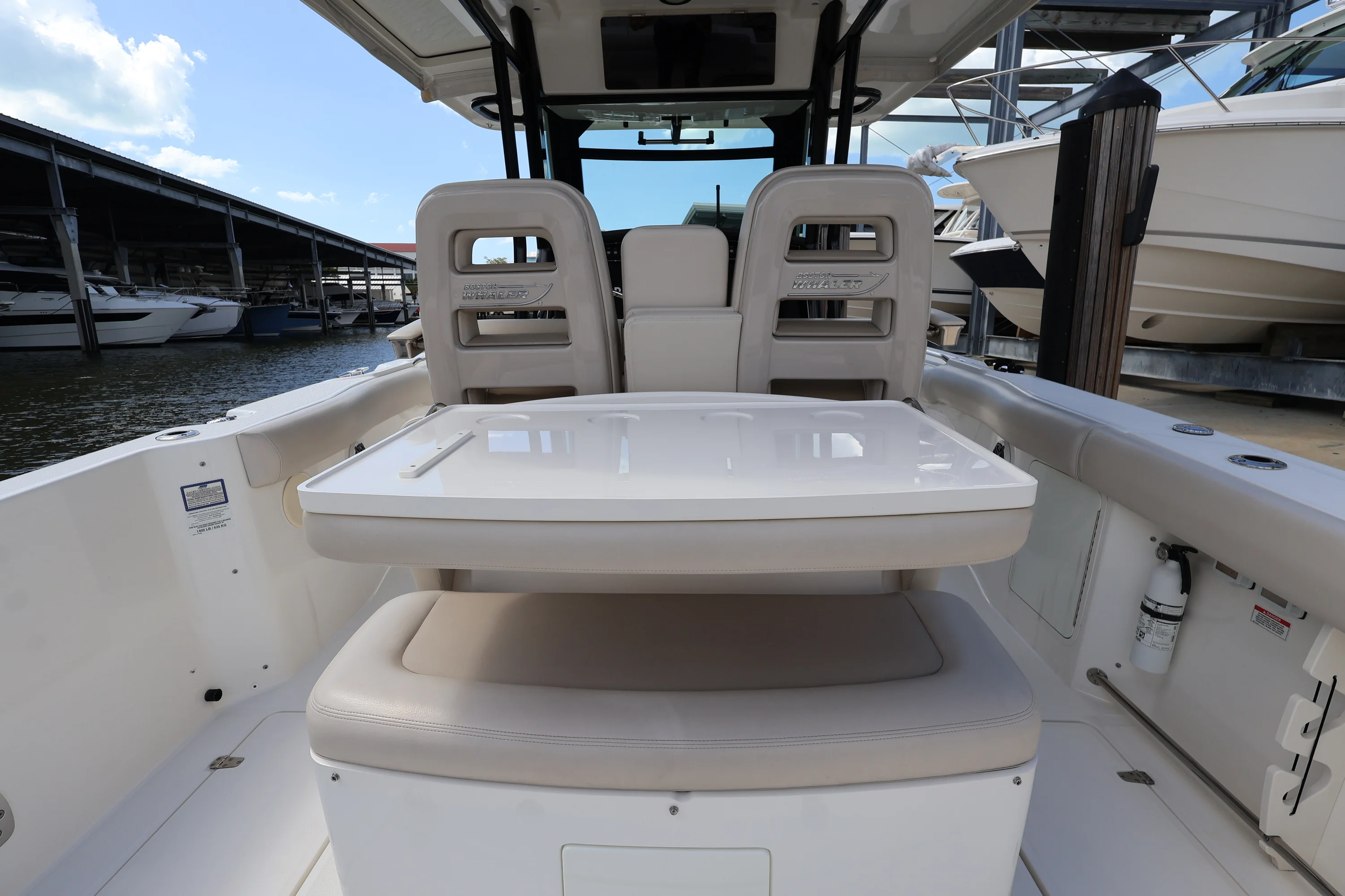 2023 Boston Whaler 330 Outrage Image Thumbnail #32