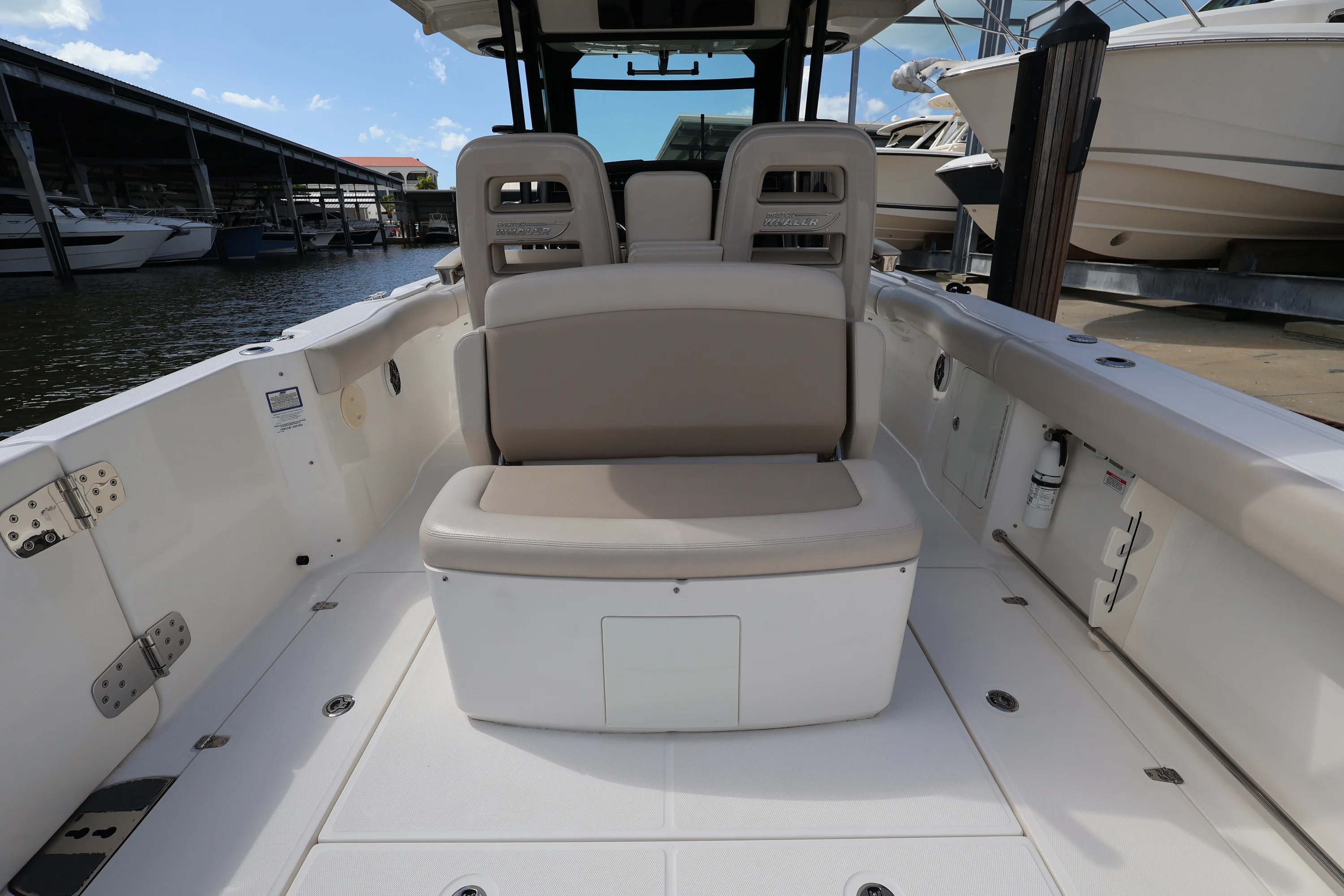 2023 Boston Whaler 330 Outrage Image Thumbnail #30