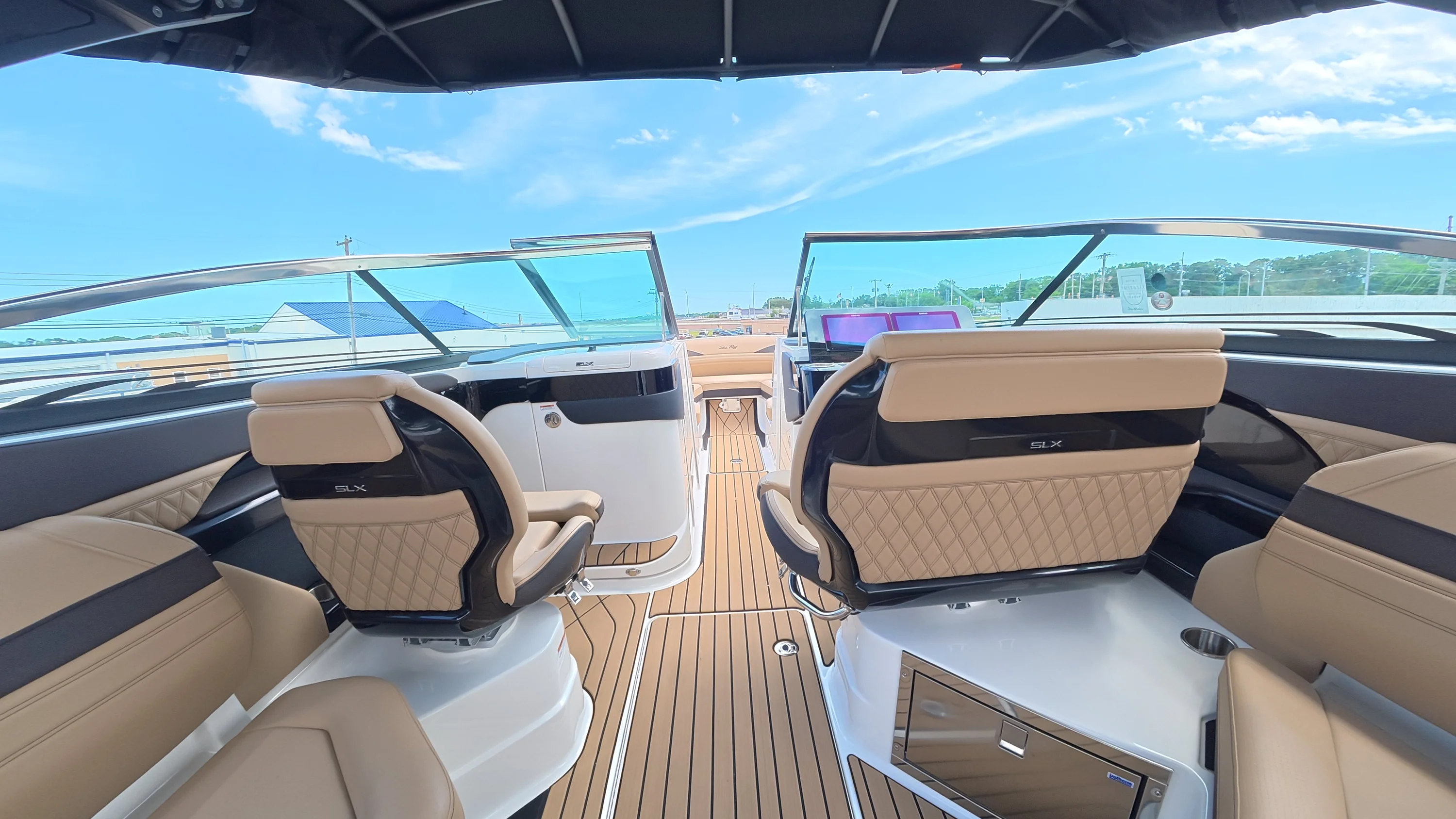 2026 Sea Ray SLX 280 Outboard Image Thumbnail #20