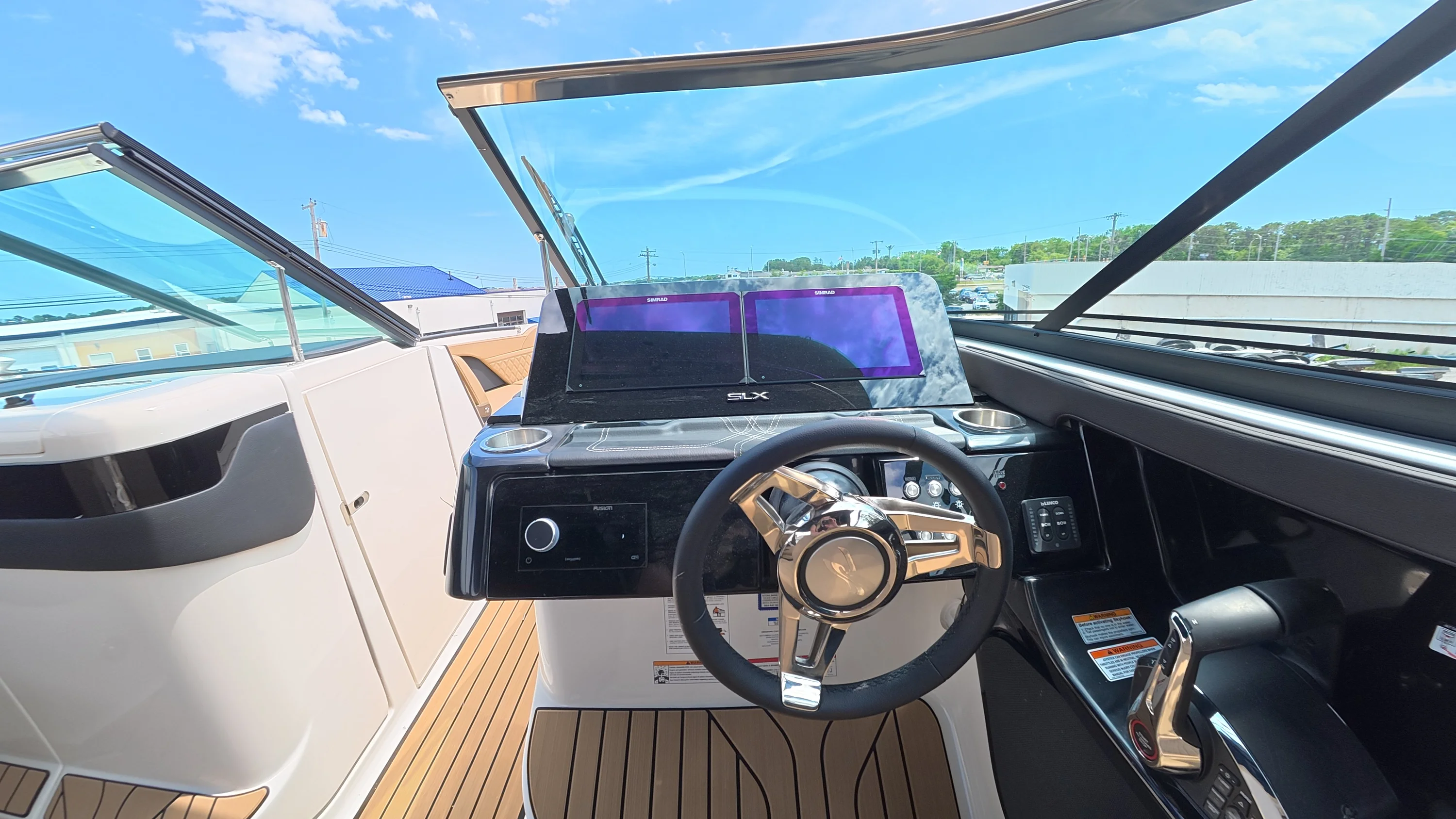2026 Sea Ray SLX 280 Outboard Image Thumbnail #23
