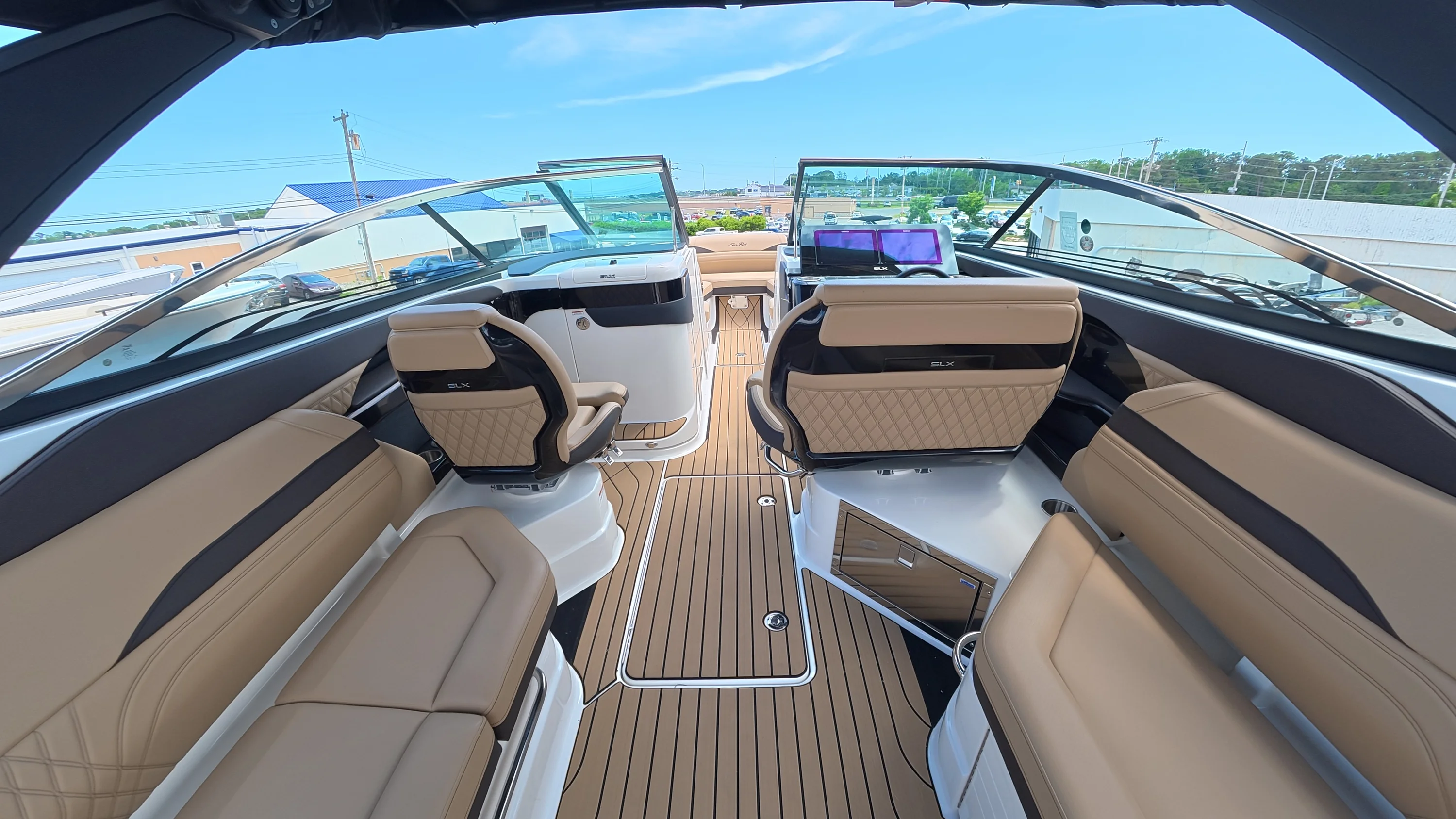 2026 Sea Ray SLX 280 Outboard Image Thumbnail #18